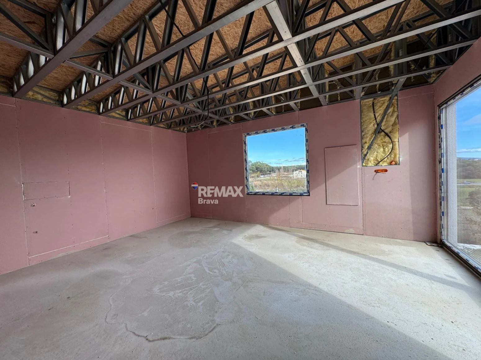 Caldes de Malavella · Elegante chalet unifamiliar de nueva construcción y diseño moderno