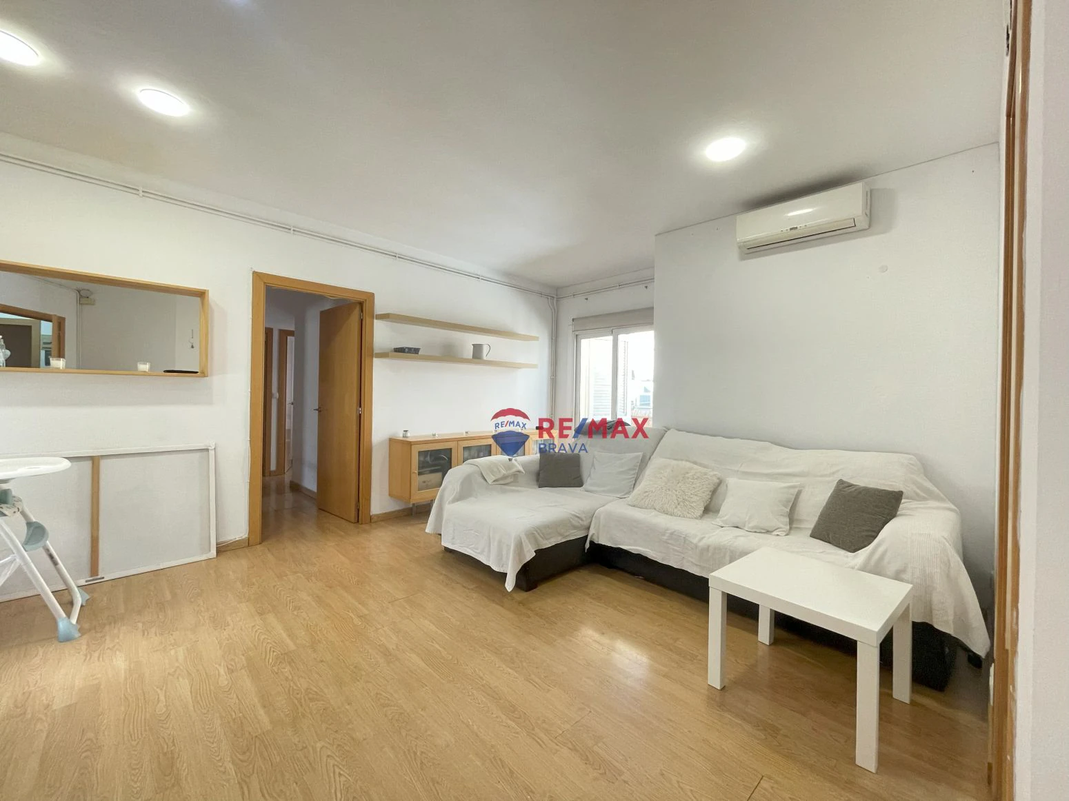 Casa en venta en Llançà con terraza, 3 habitaciones , dere