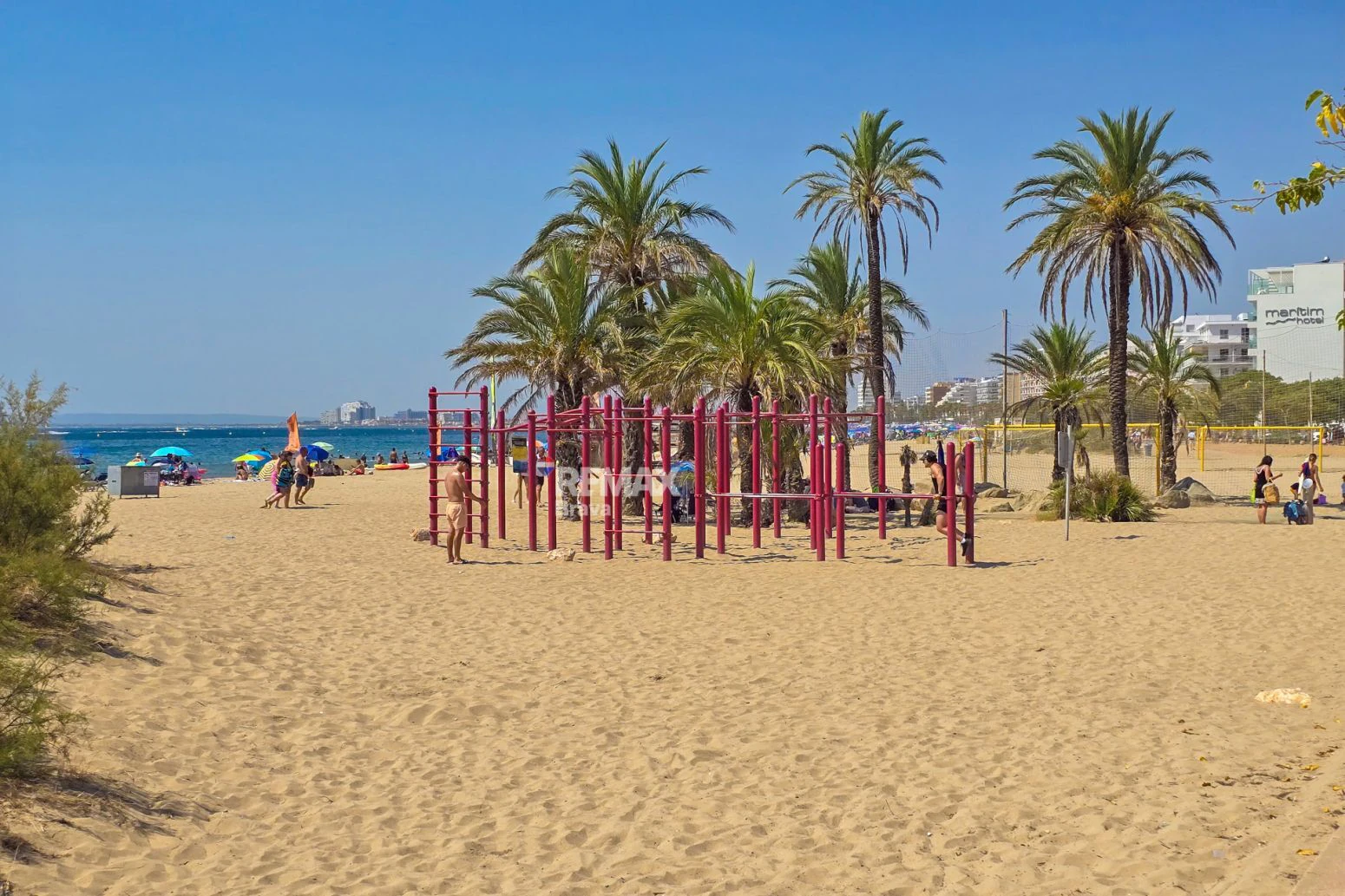 Exclusivo Apartamento Frente al Mar en Roses con Impresionante Terraza de 256 m²