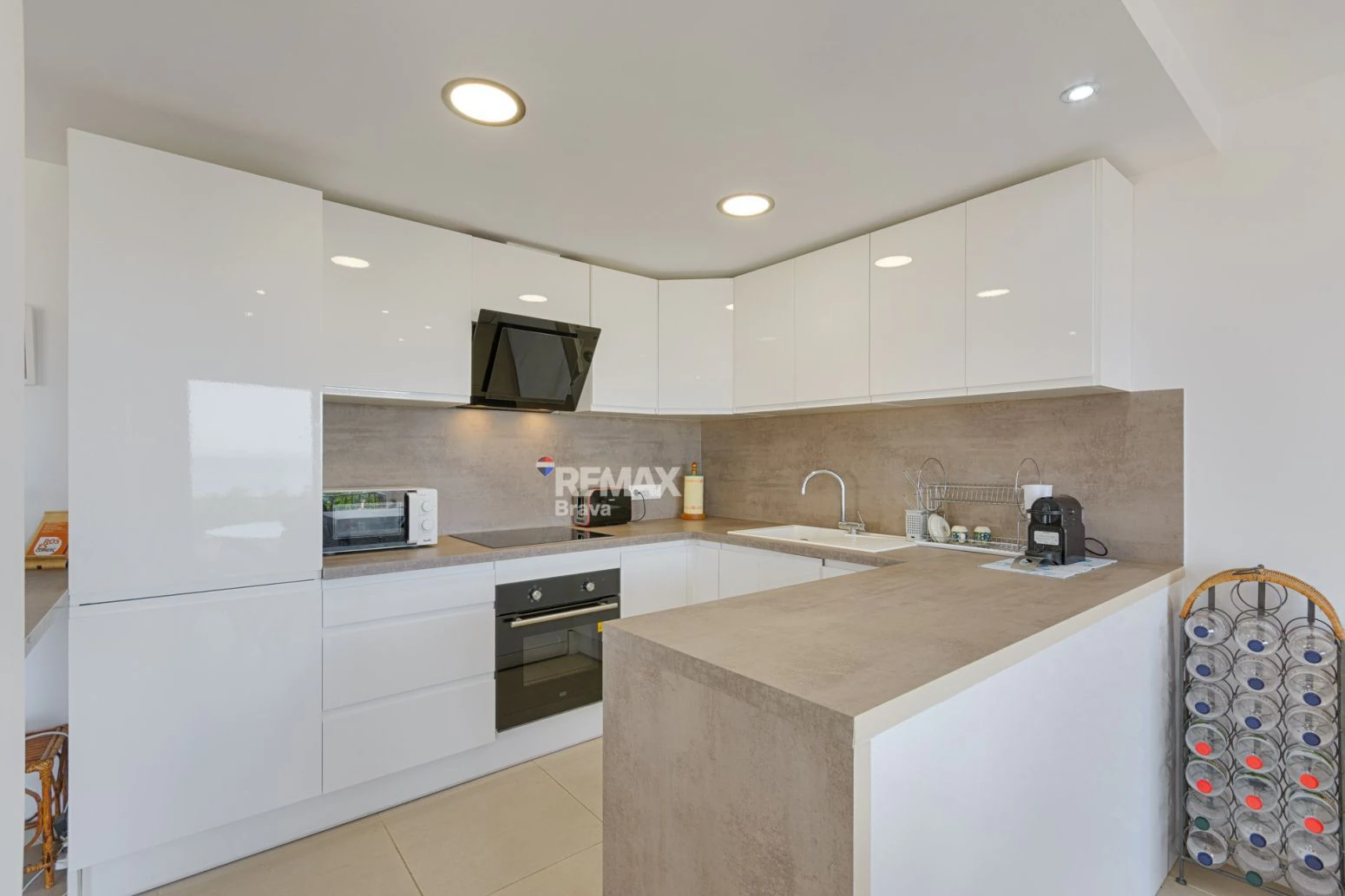 Exclusivo Apartamento Frente al Mar en Roses con Impresionante Terraza de 256 m²