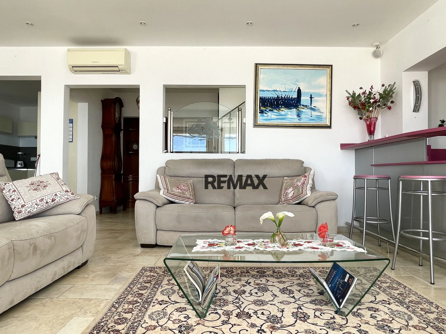 Villa mediterránea con espectaculares vistas al mar