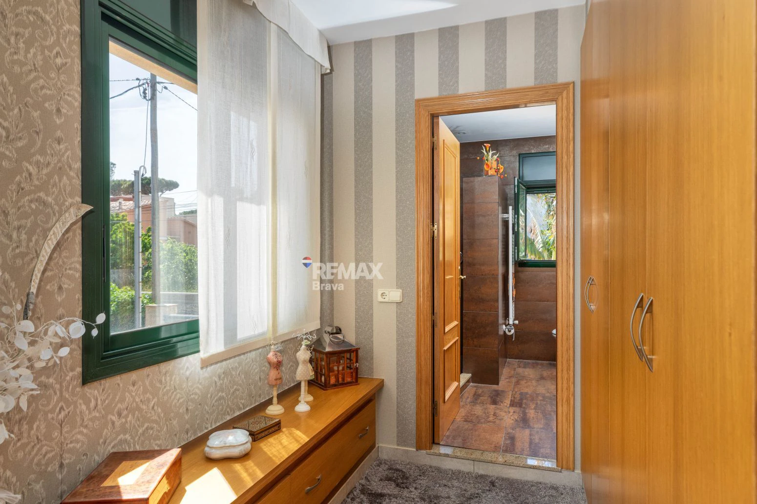 Elegante Villa Mediterránea en S’Agaró a Pocos Minutos de la Playa de Sant Pol