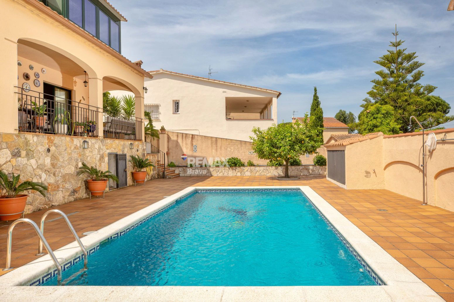 Elegante Villa Mediterránea en S’Agaró a Pocos Minutos de la Playa de Sant Pol