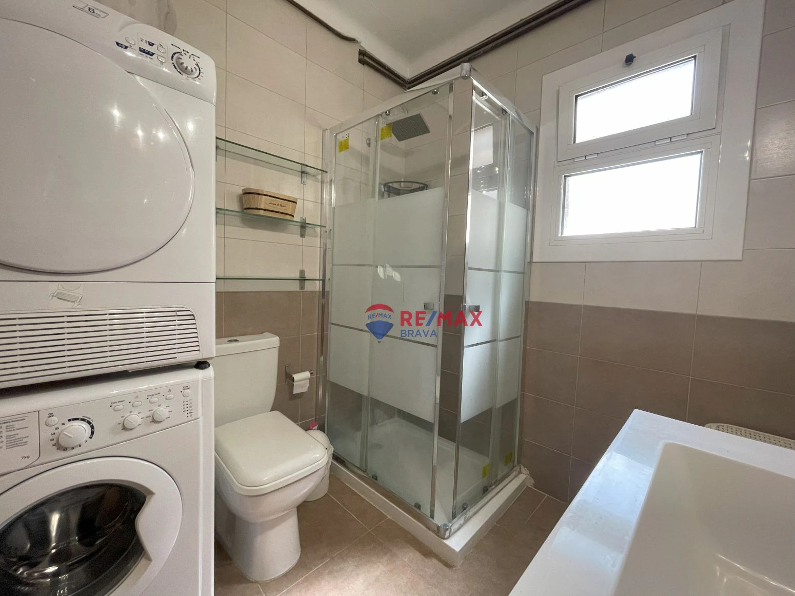 Casa en venta en Llançà con terraza, 3 habitaciones , dere