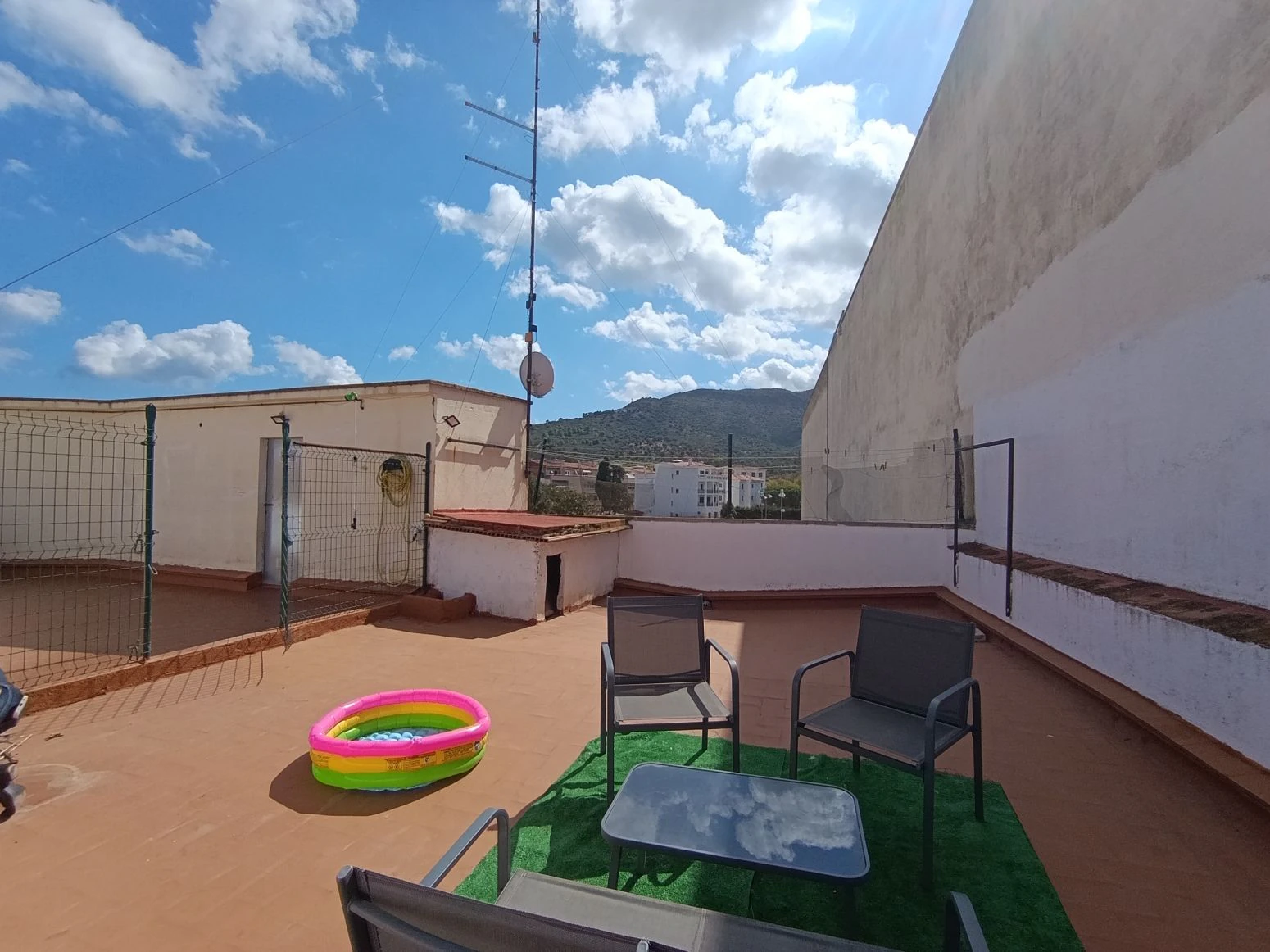 Casa en venta en Llançà con terraza, 3 habitaciones , dere