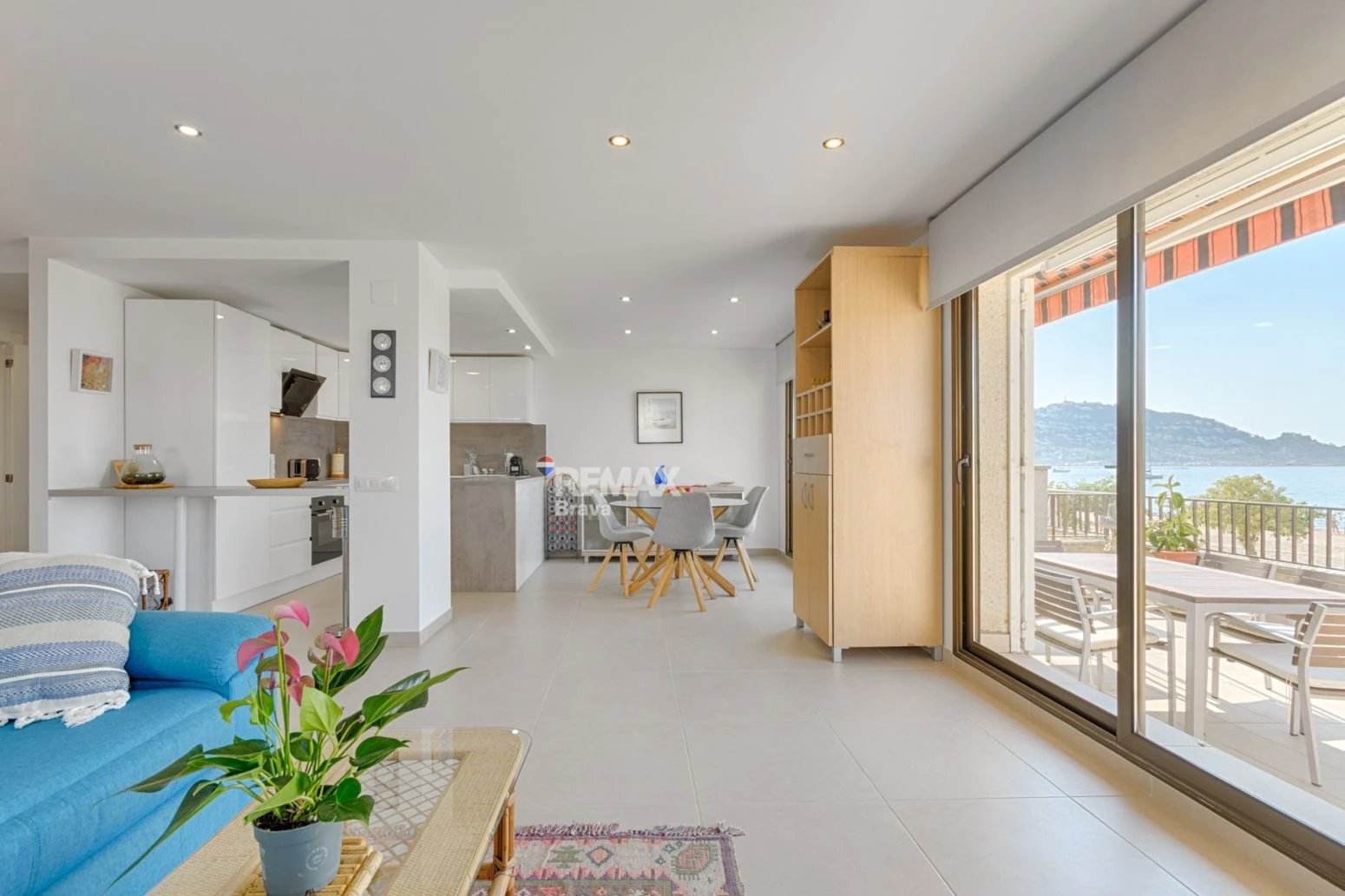 Exclusivo Apartamento Frente al Mar en Roses con Impresionante Terraza de 256 m²