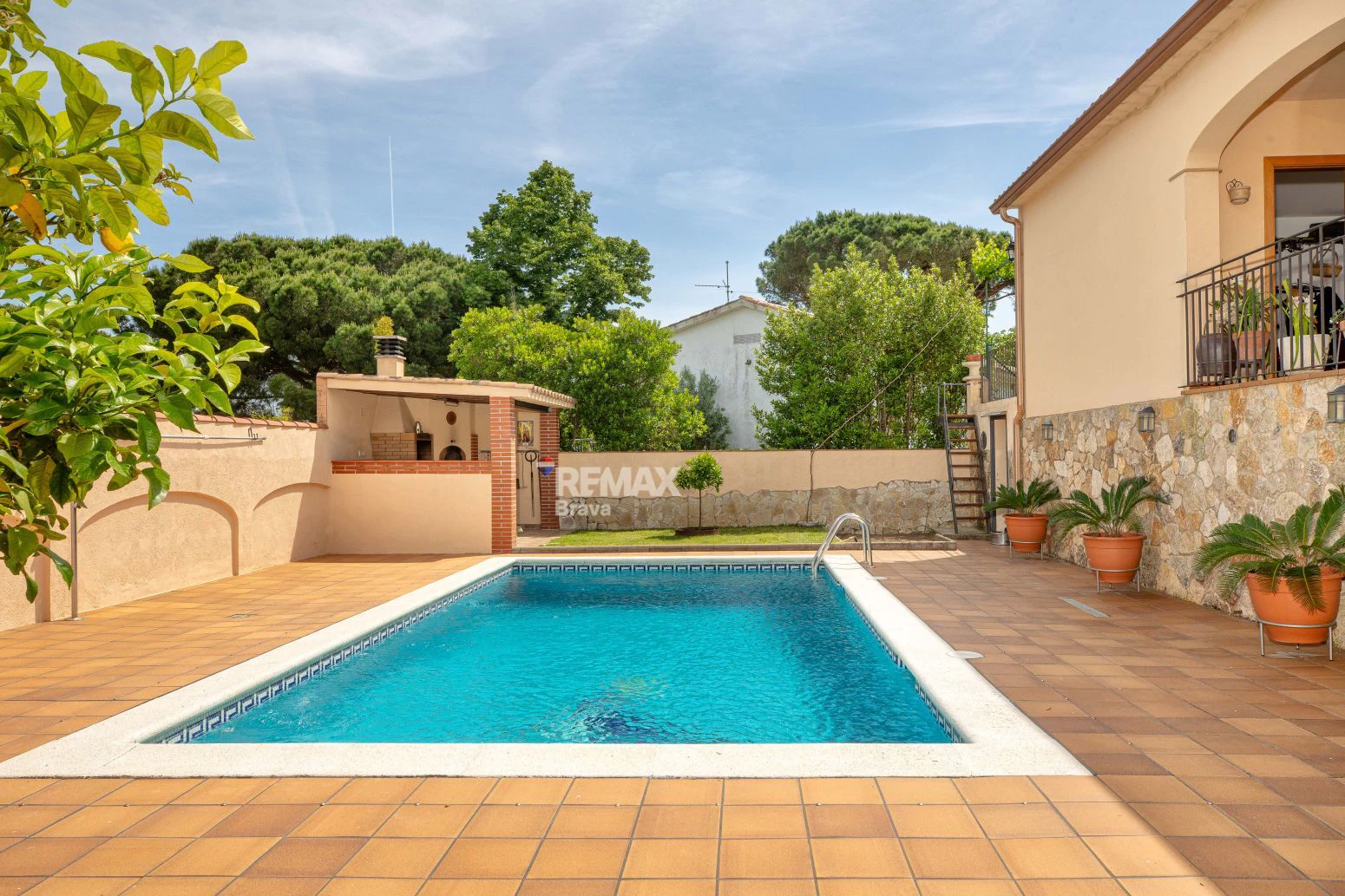 Elegante Villa Mediterránea en S’Agaró a Pocos Minutos de la Playa de Sant Pol
