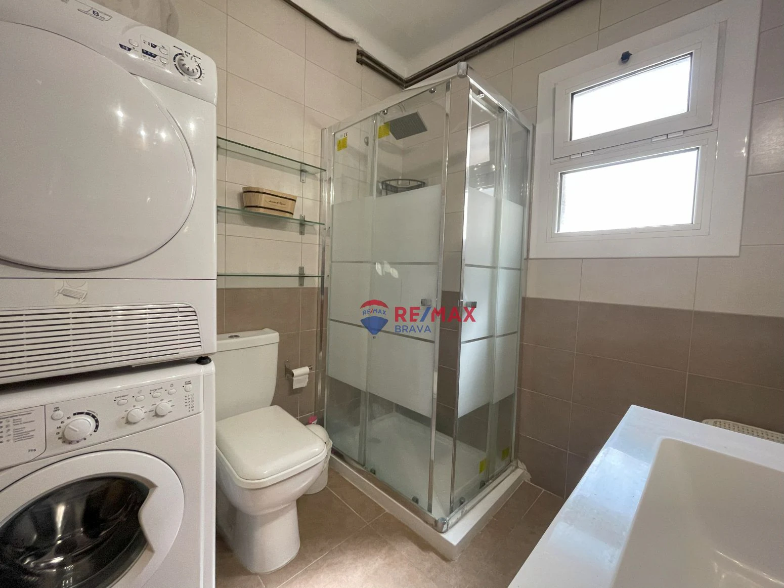 Casa en venta en Llançà con terraza, 3 habitaciones , dere