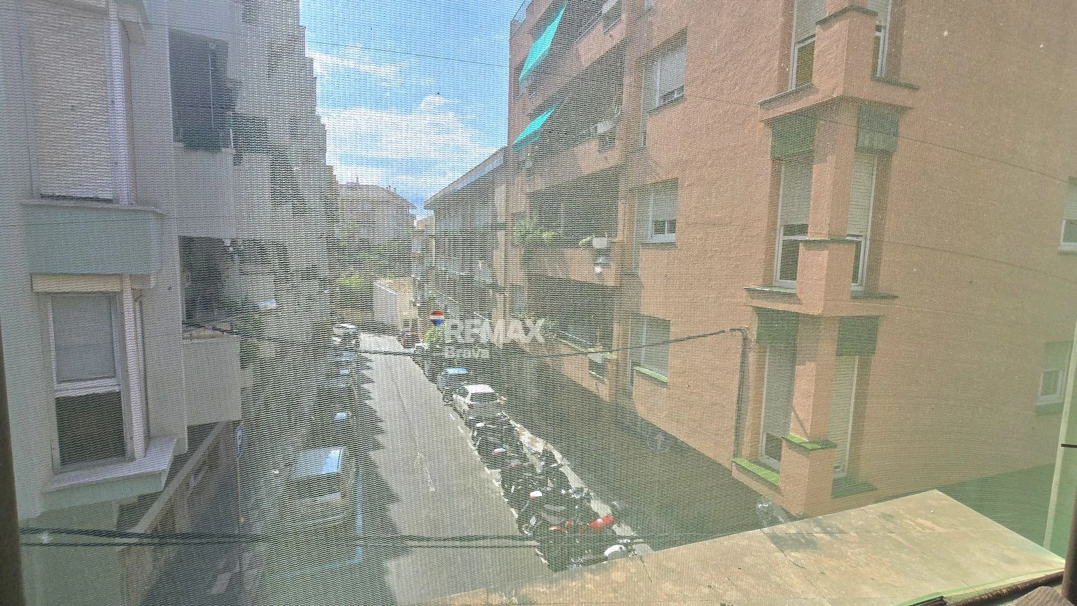Exclusiva Oportunidad en Blanes: Solar con Más de 500 m² Construidos
