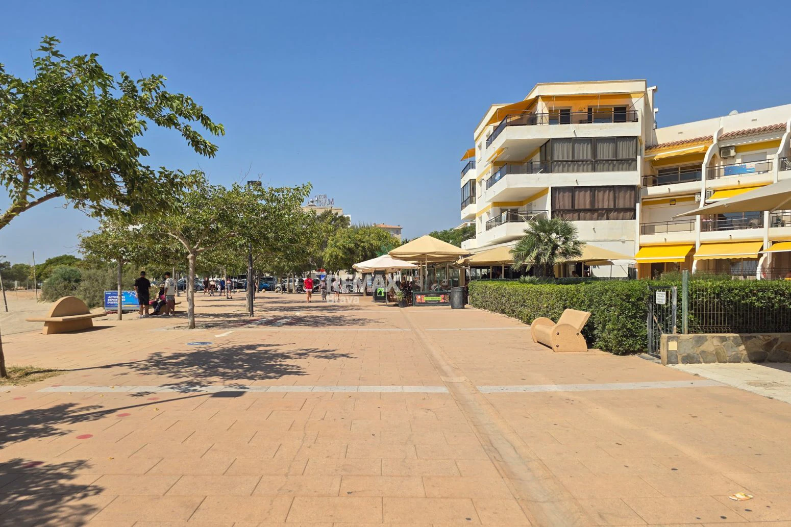 Exclusivo Apartamento Frente al Mar en Roses con Impresionante Terraza de 256 m²