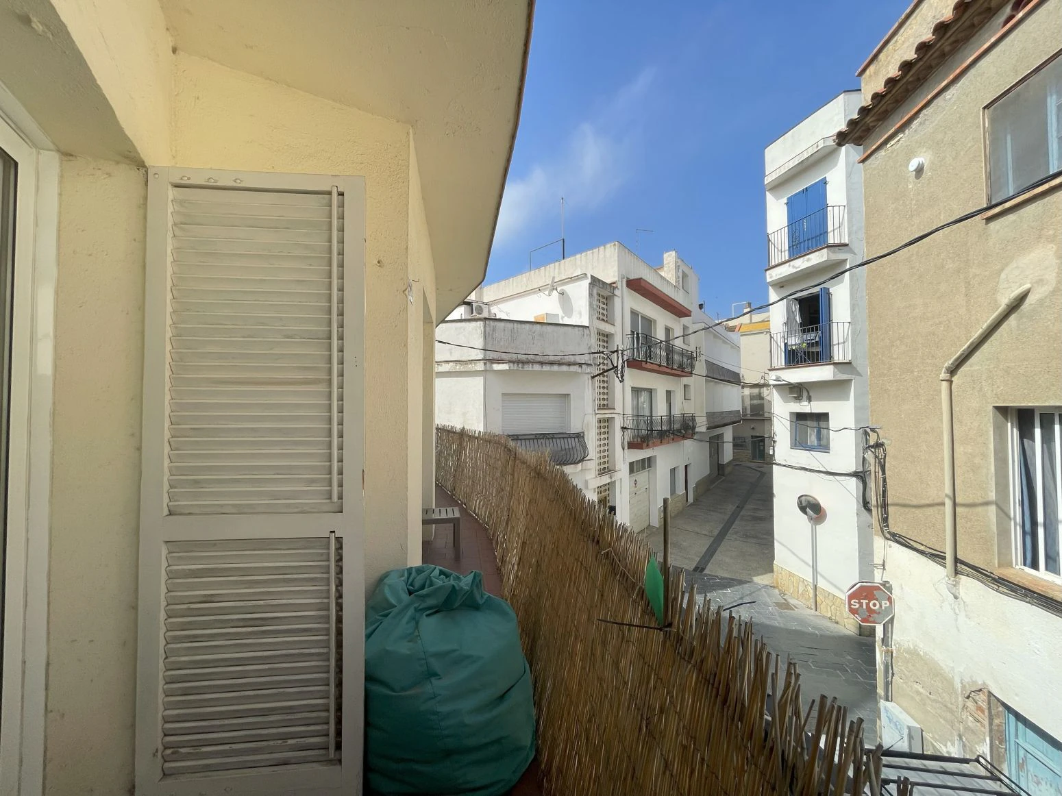 Casa en venta en Llançà con terraza, 3 habitaciones , dere