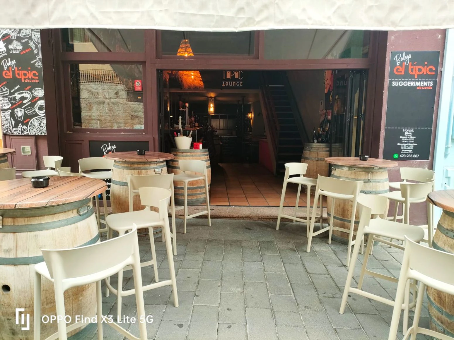 Roses, centro: se traspasa negocio de bar restaurante en inm