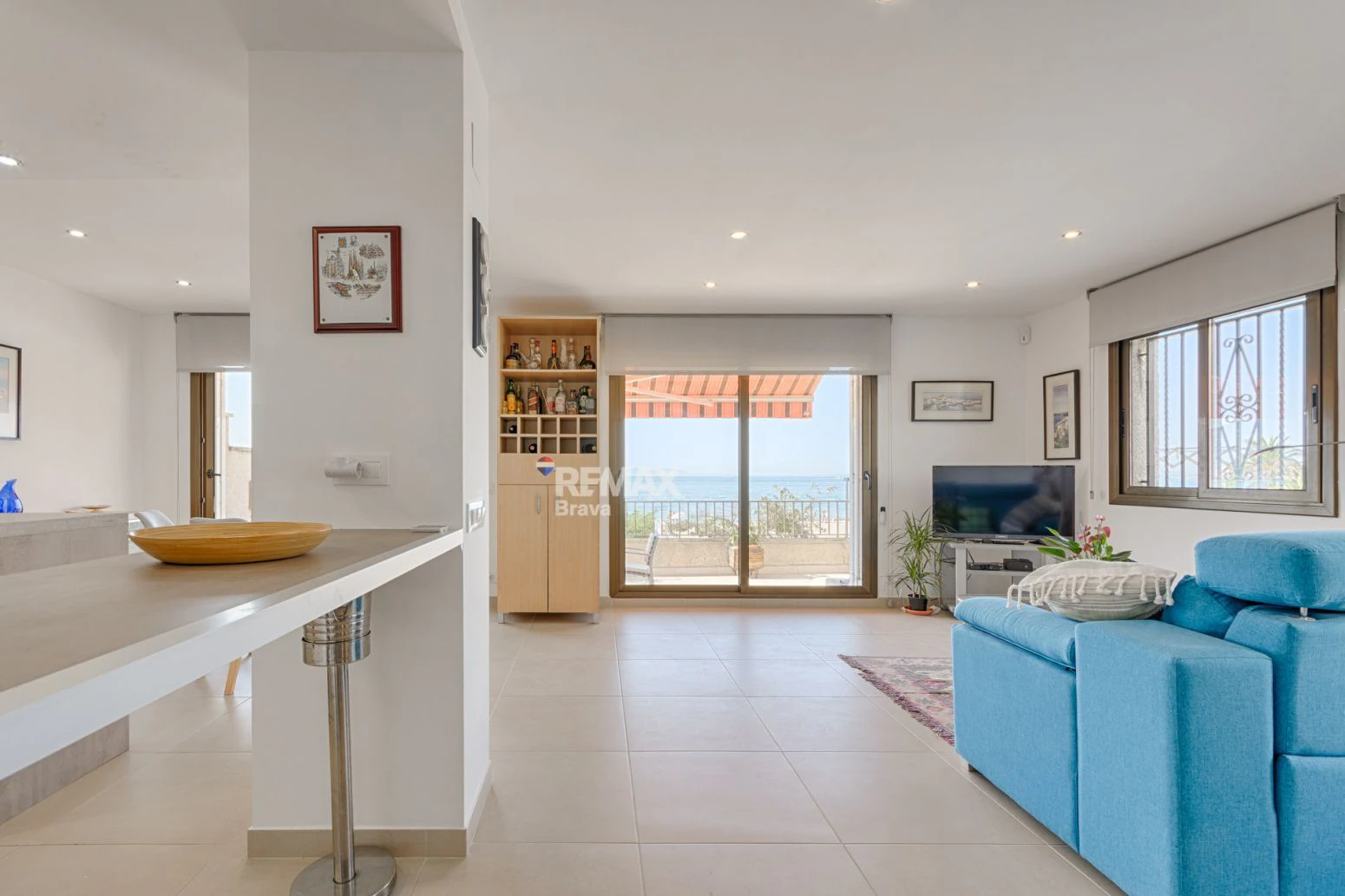 Exclusivo Apartamento Frente al Mar en Roses con Impresionante Terraza de 256 m²