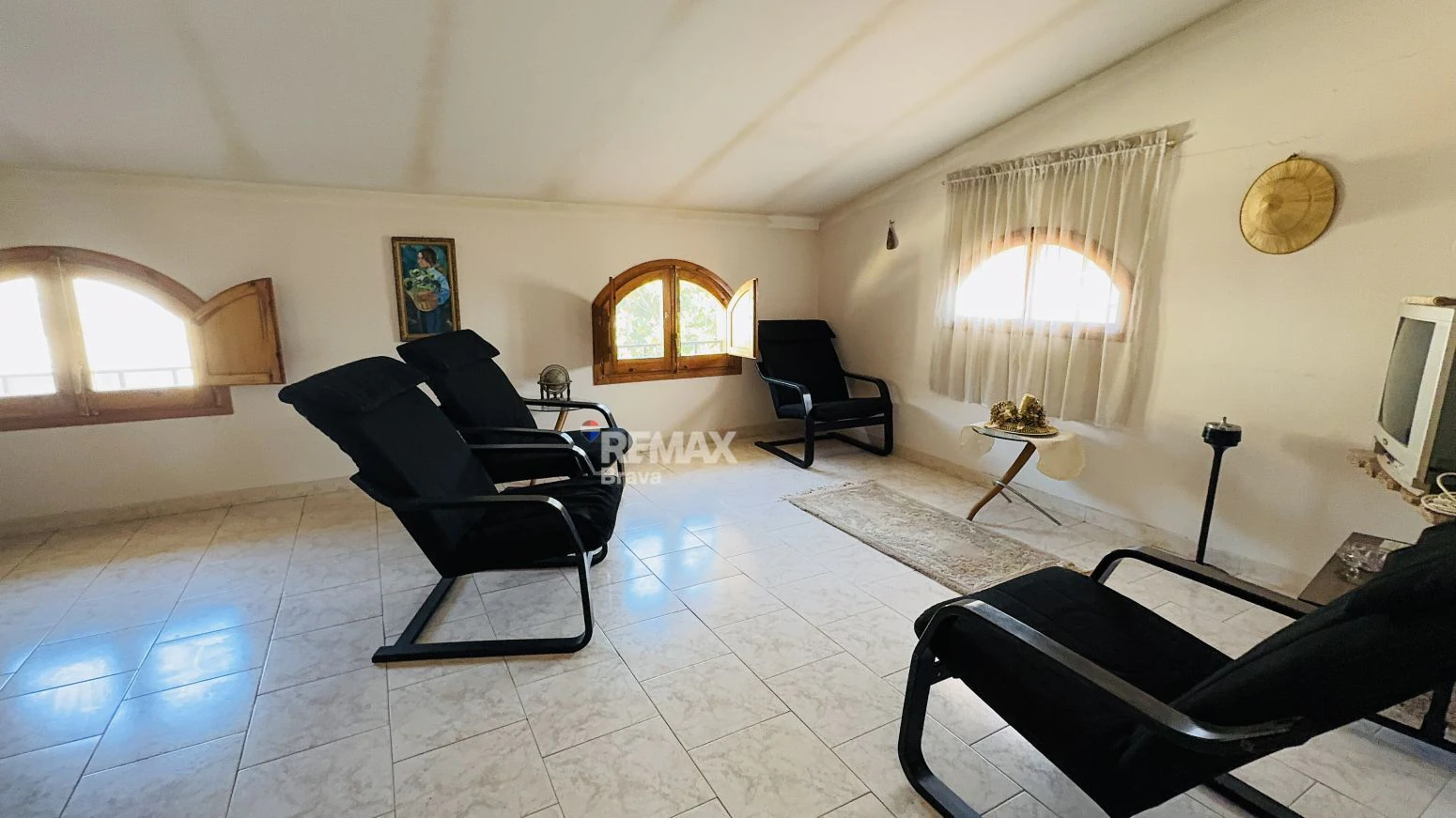 Exclusiva vivienda familiar de 6 habitaciones con piscina privada en Amer