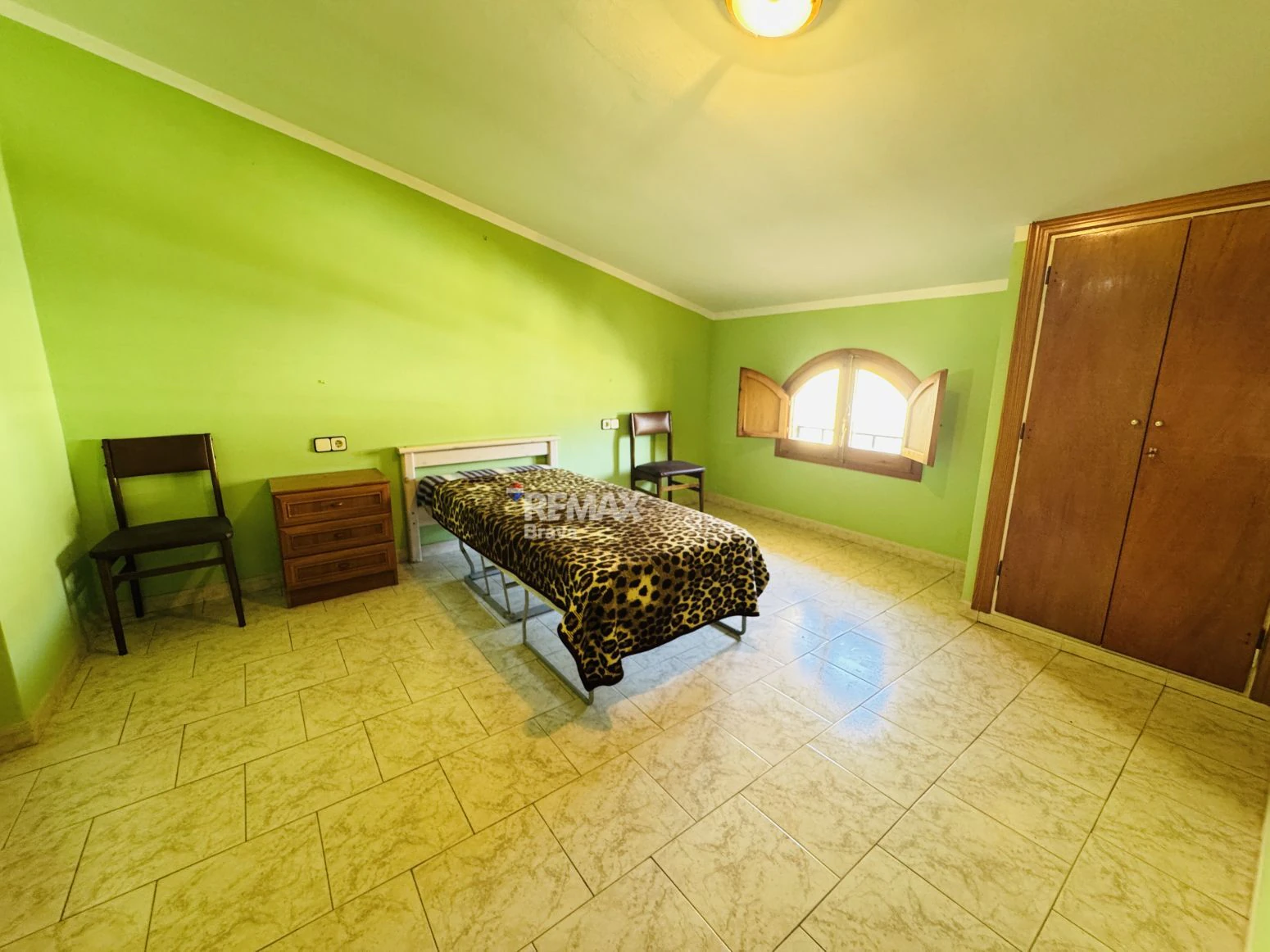 Exclusiva vivienda familiar de 6 habitaciones con piscina privada en Amer