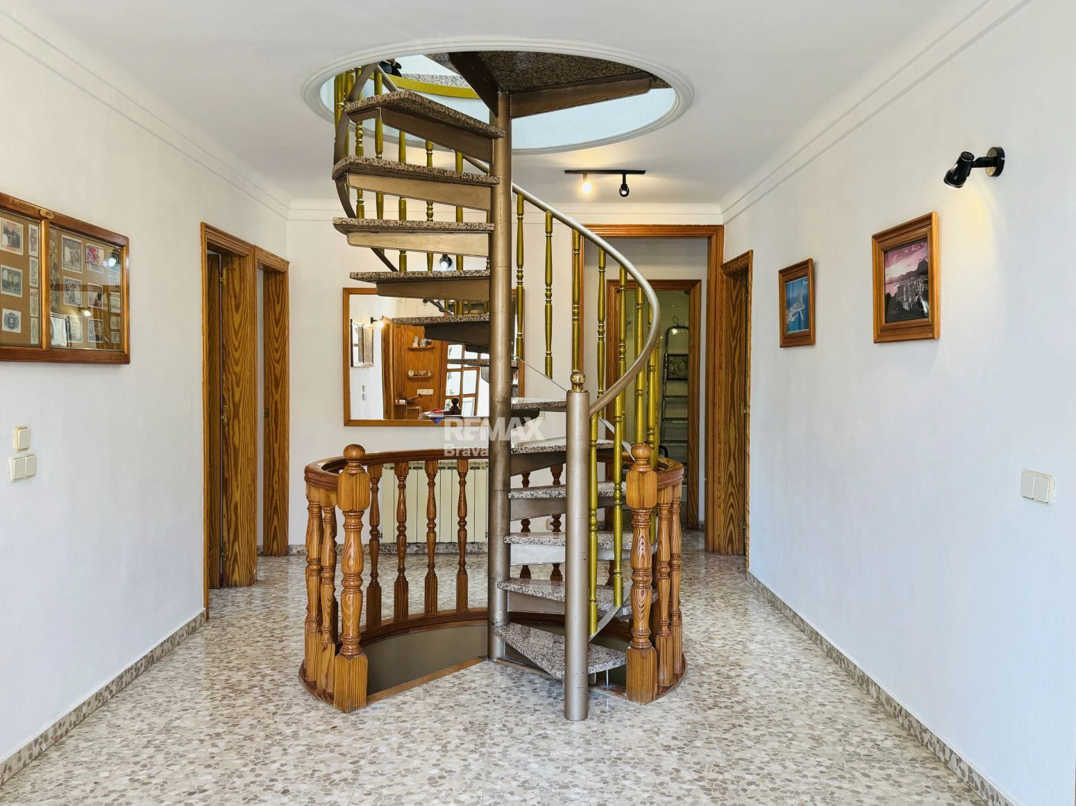 Exclusiva vivienda familiar de 6 habitaciones con piscina privada en Amer
