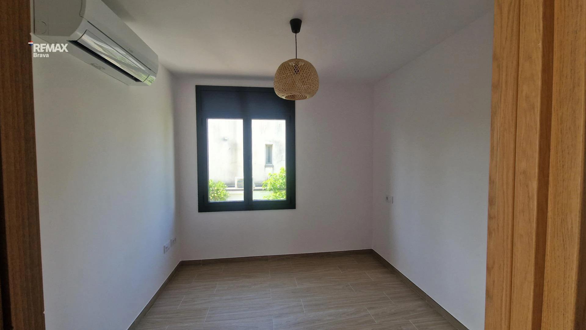Propriété à Vente à Empuriabrava