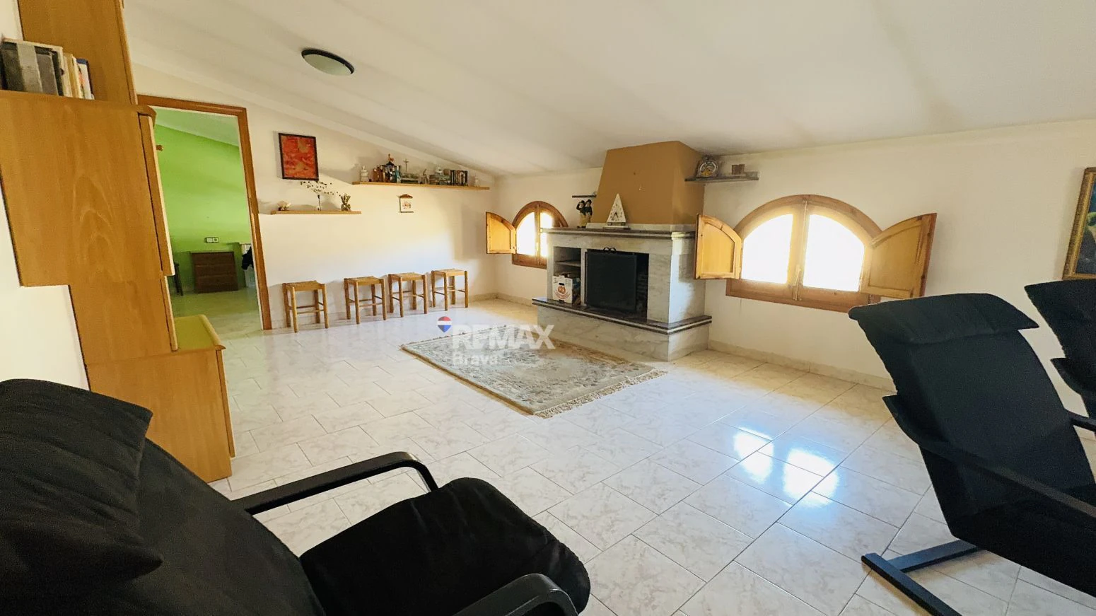 Exclusiva vivienda familiar de 6 habitaciones con piscina privada en Amer