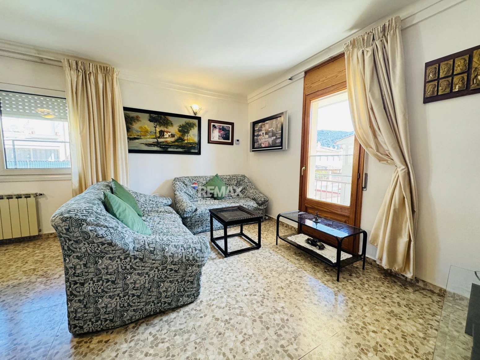 Exclusiva vivienda familiar de 6 habitaciones con piscina privada en Amer