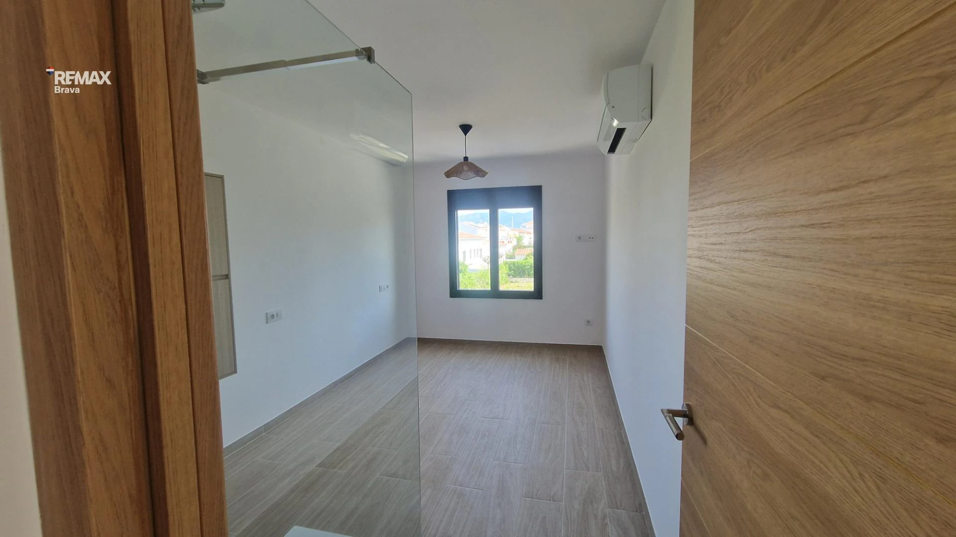 Propriété à Vente à Empuriabrava