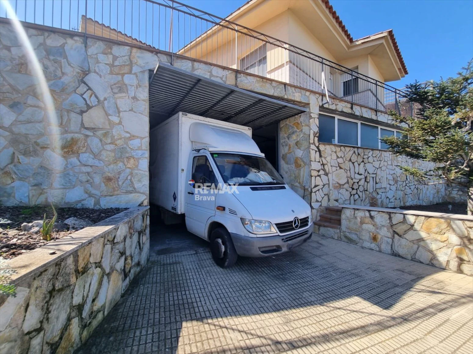 Elegante villa en Santa Coloma de Farners con posibilidad de autofinanciar la hipoteca mediante alquiler