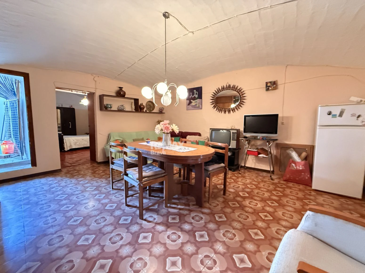Amplia casa de pueblo de 192 m² con espacios exteriores en L´Armentera