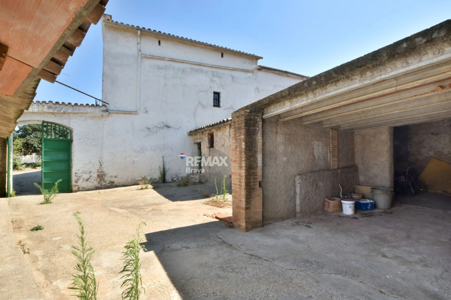 Exclusiva finca de 8.500 m² con majestuosa masía histórica en Barcelona