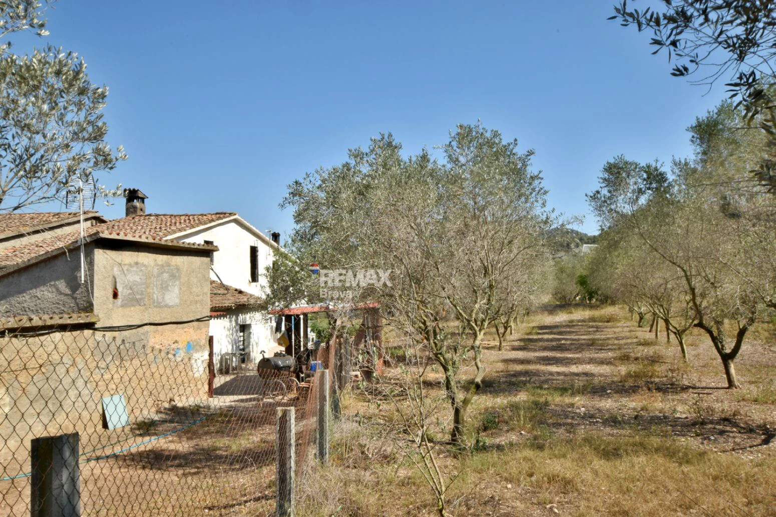 Exclusiva finca de 8.500 m² con majestuosa masía histórica en Barcelona