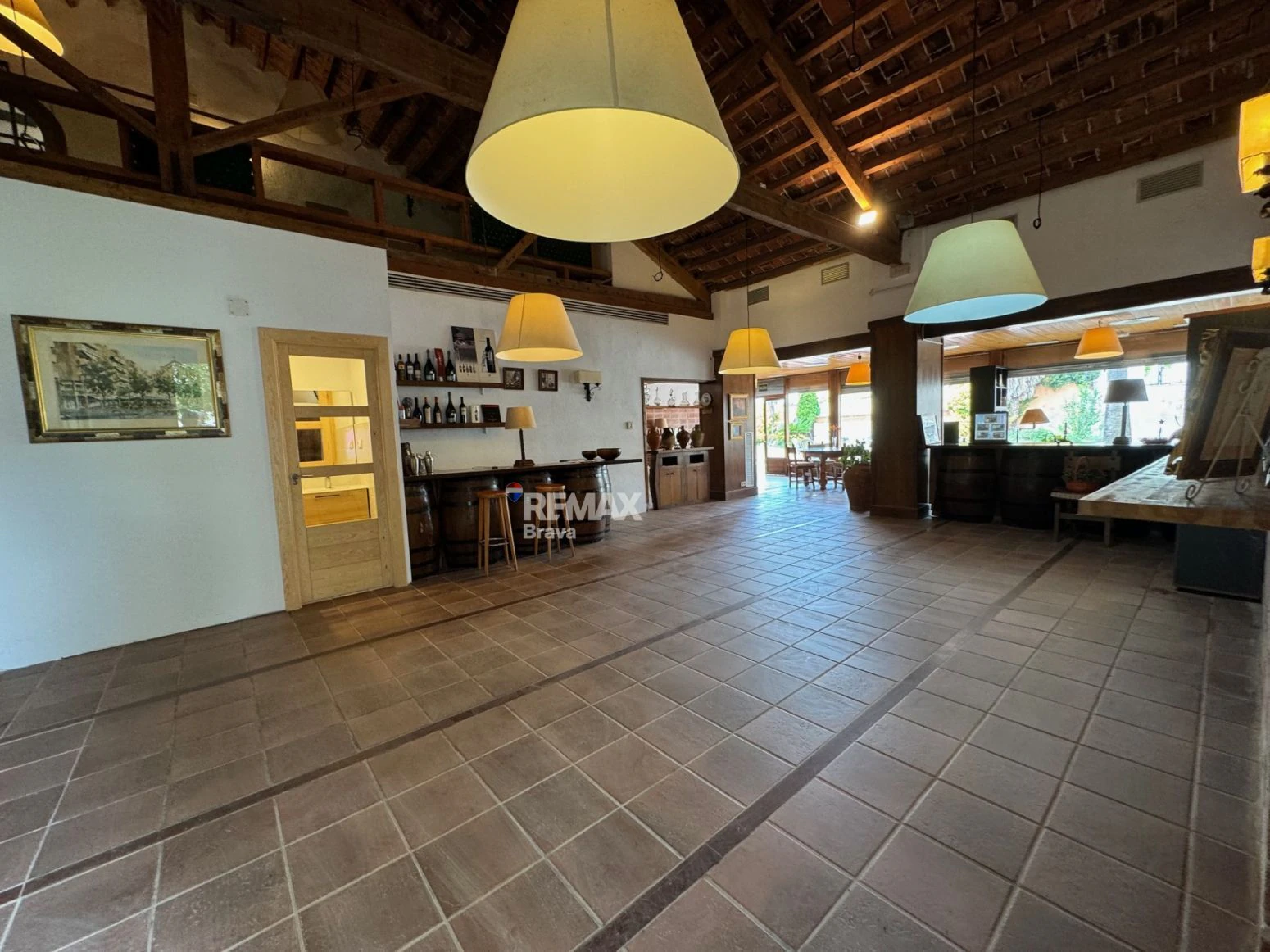 Exclusiva finca enoturística en Tarragona con restaurante, bodega y vivienda