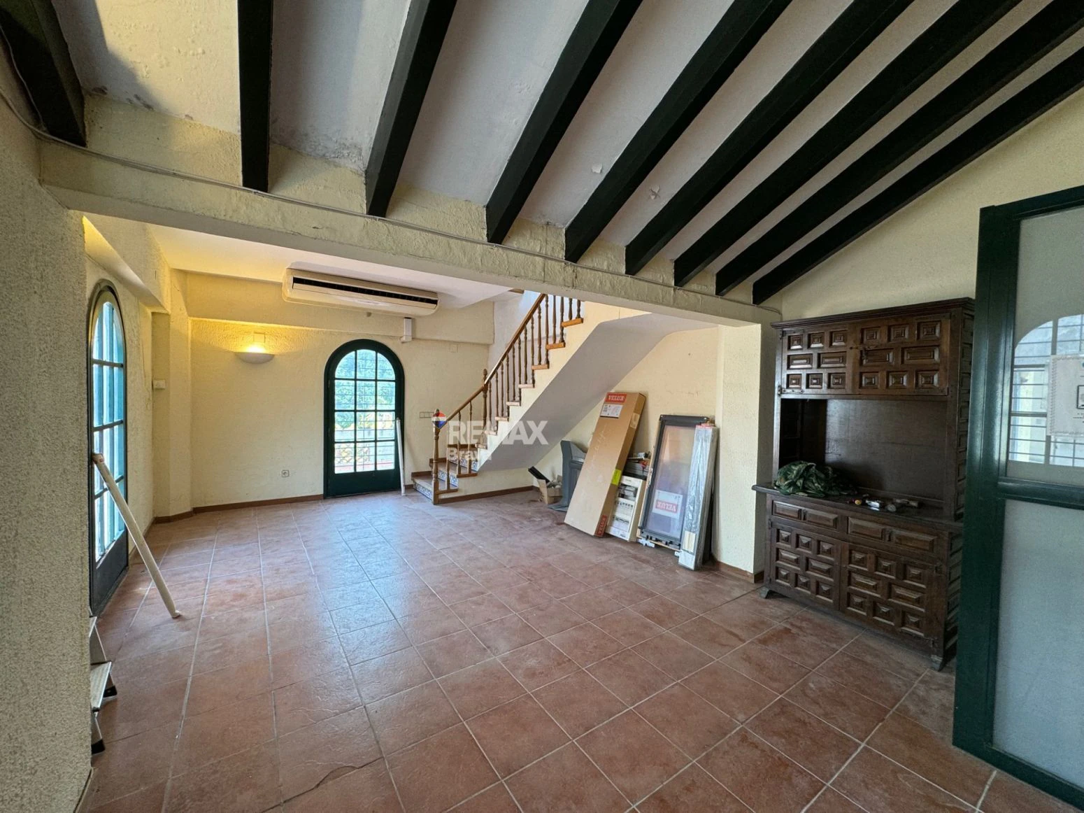 Exclusiva finca enoturística en Tarragona con restaurante, bodega y vivienda