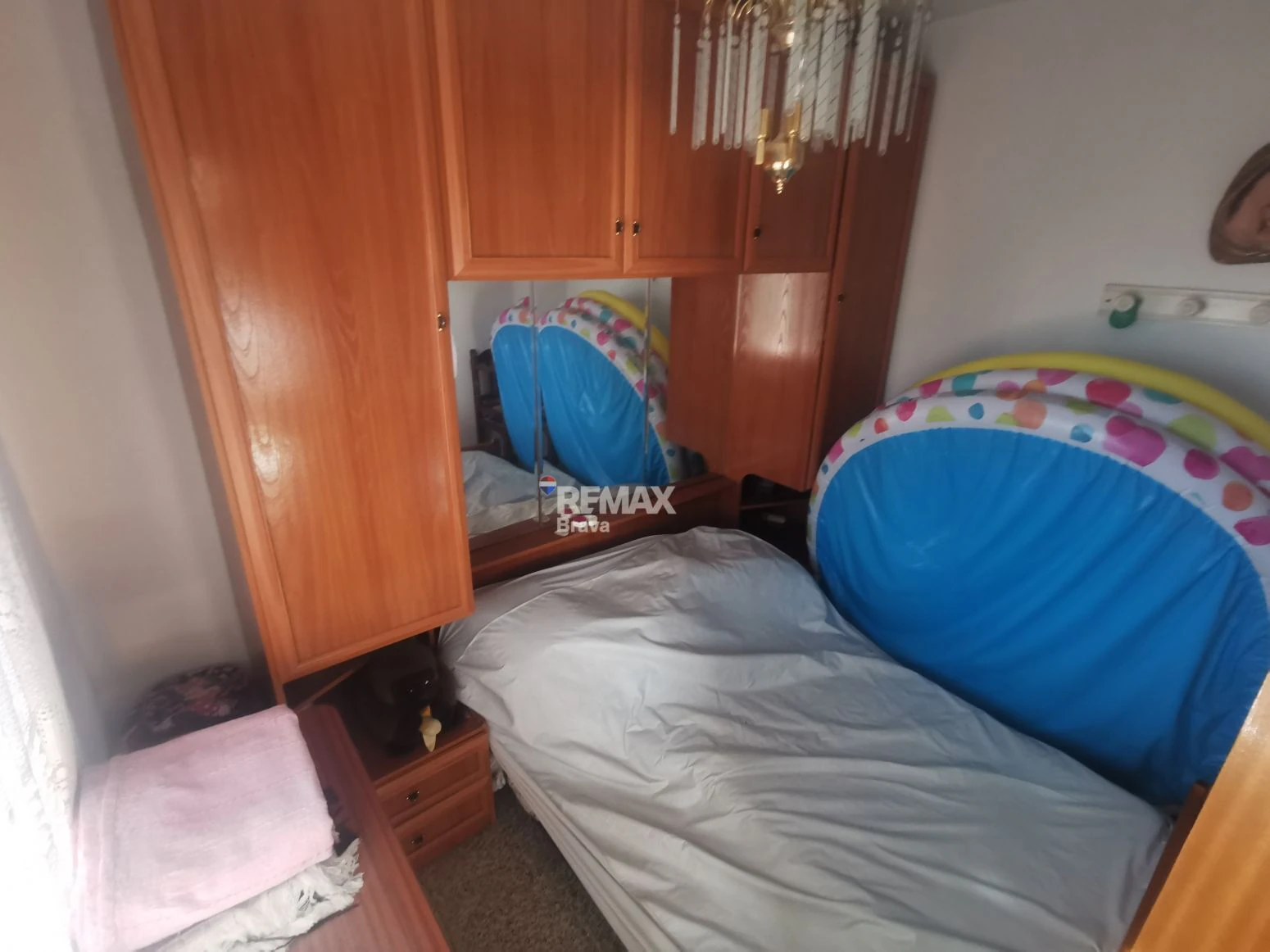Edificio con terrazas, local comercial y posibilidad de ampliación en Sant Feliu de Guíxols