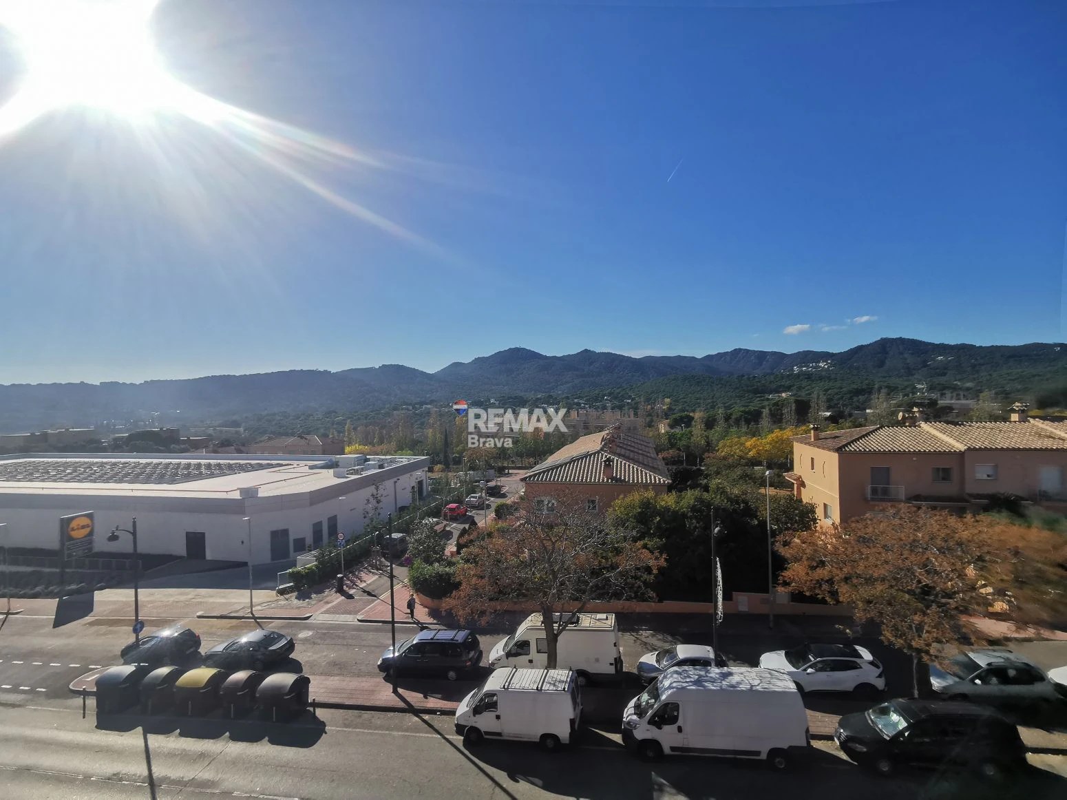 Casa con múltiples posibilidades en Sant Feliu de Guíxols: vivienda, negocio y ampliación