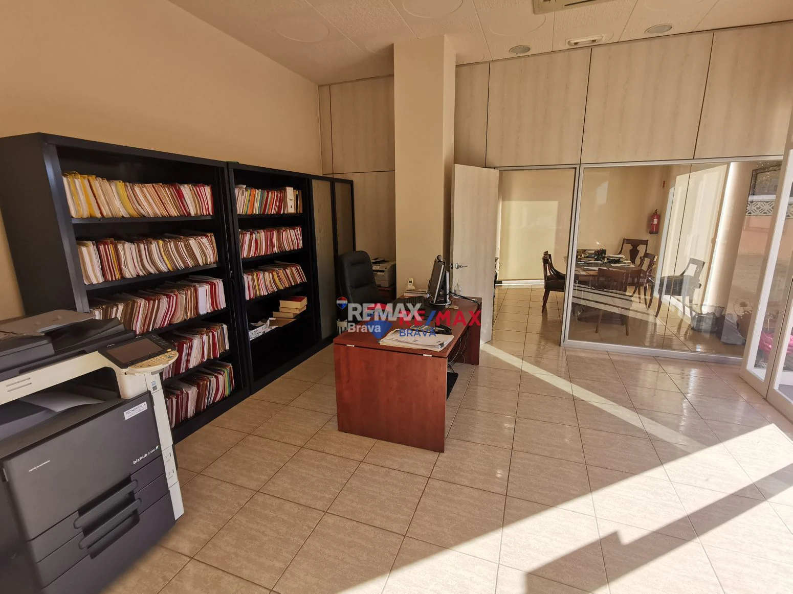 Casa con múltiples posibilidades en Sant Feliu de Guíxols: vivienda, negocio y ampliación