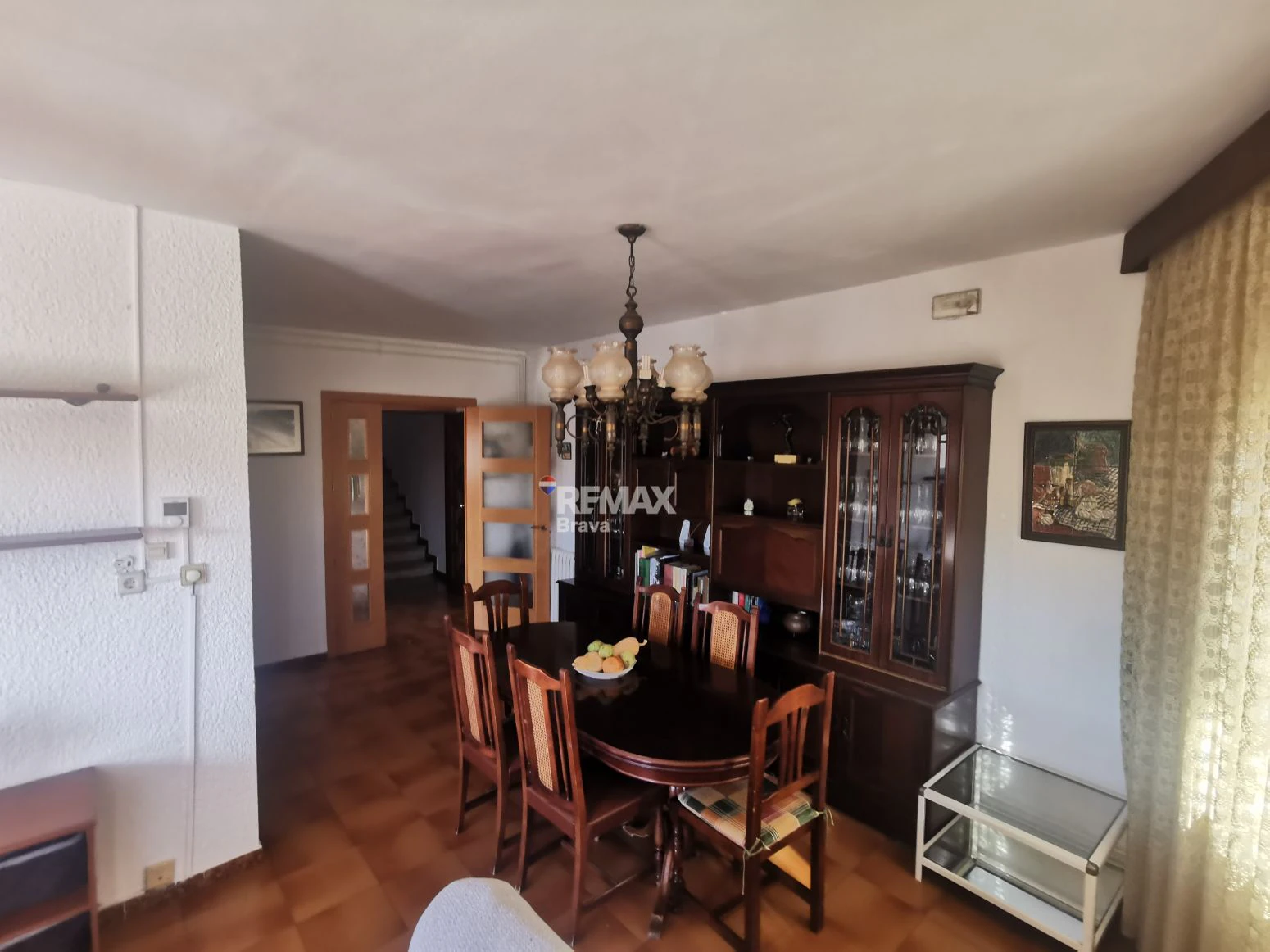 Edificio con terrazas, local comercial y posibilidad de ampliación en Sant Feliu de Guíxols