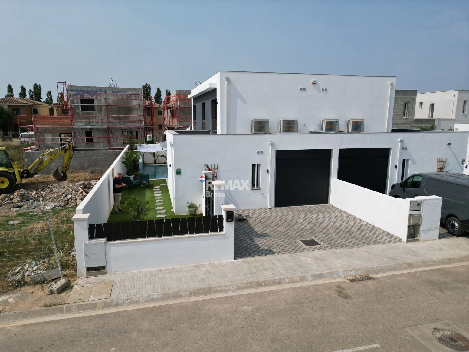 Casa moderna con alto confort y piscina privada en Empuriabrava