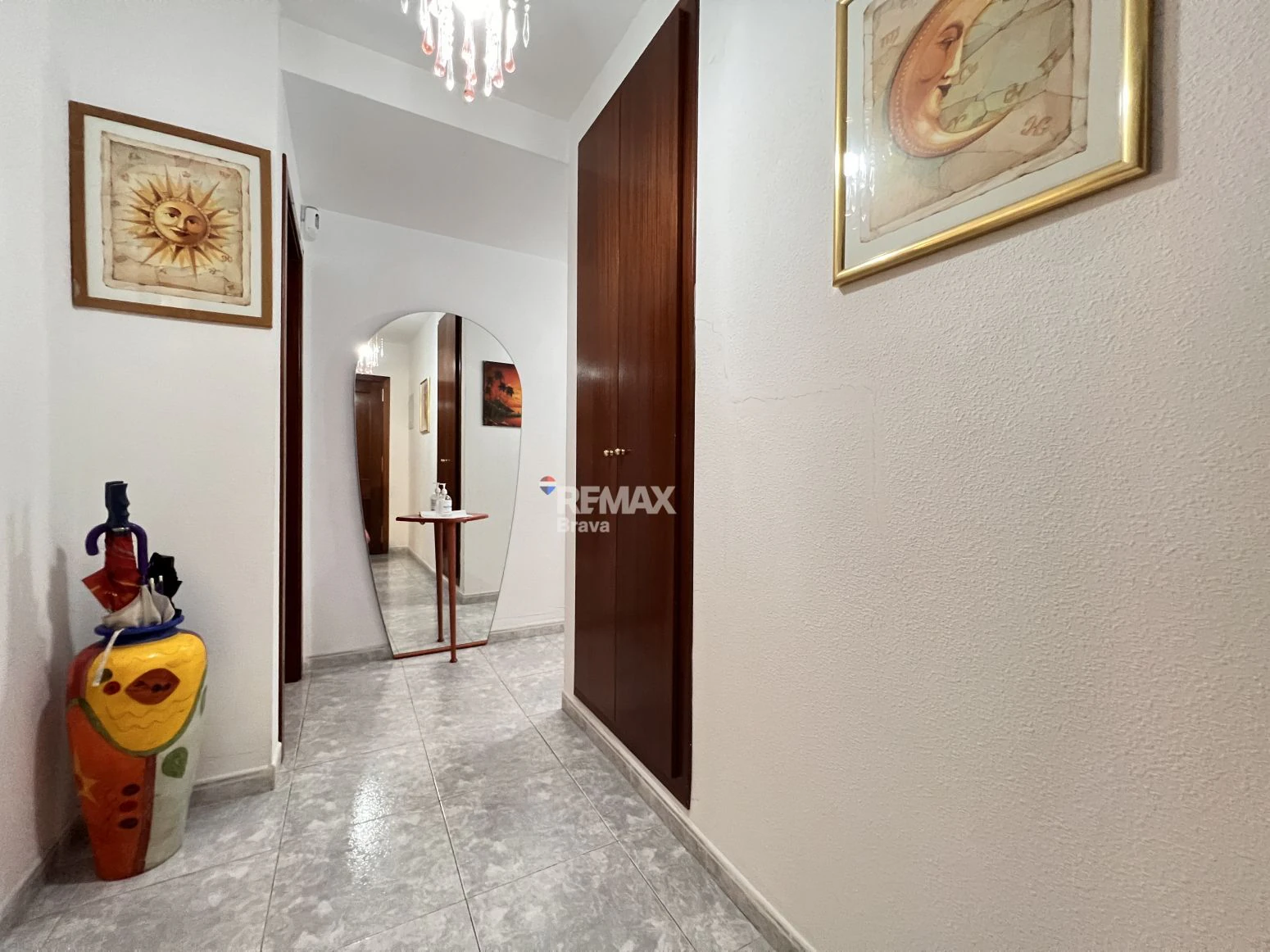 Roses, Salatar · Apartamento en primera línea de mar con gran terraza y piscina comunitaria