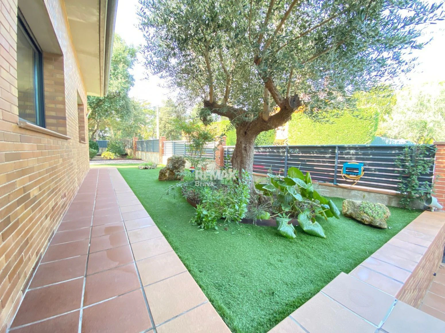 Caldes de Malavella – Llac del Cignes | Espectacular Villa con Piscina y Jardín Privado