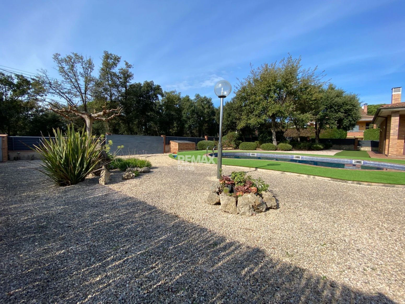Caldes de Malavella – Llac del Cignes | Espectacular Villa con Piscina y Jardín Privado