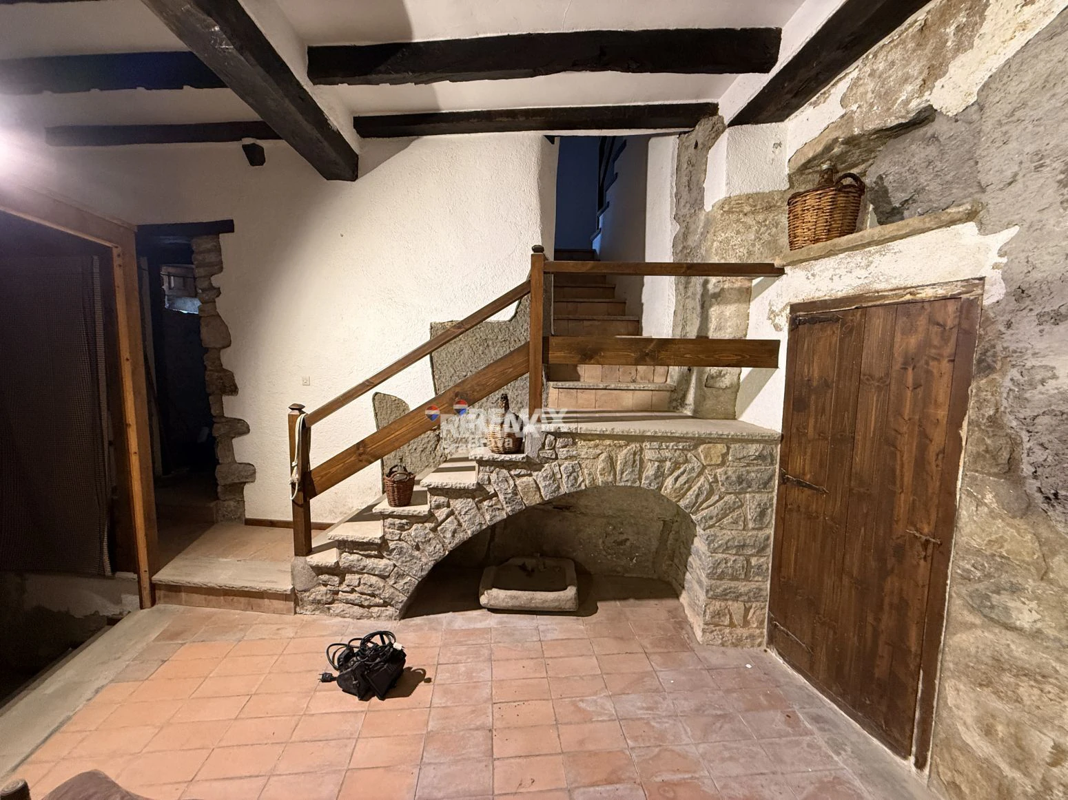 Auténtica casa con encanto y gran potencial en el mágico pueblo de Rupit