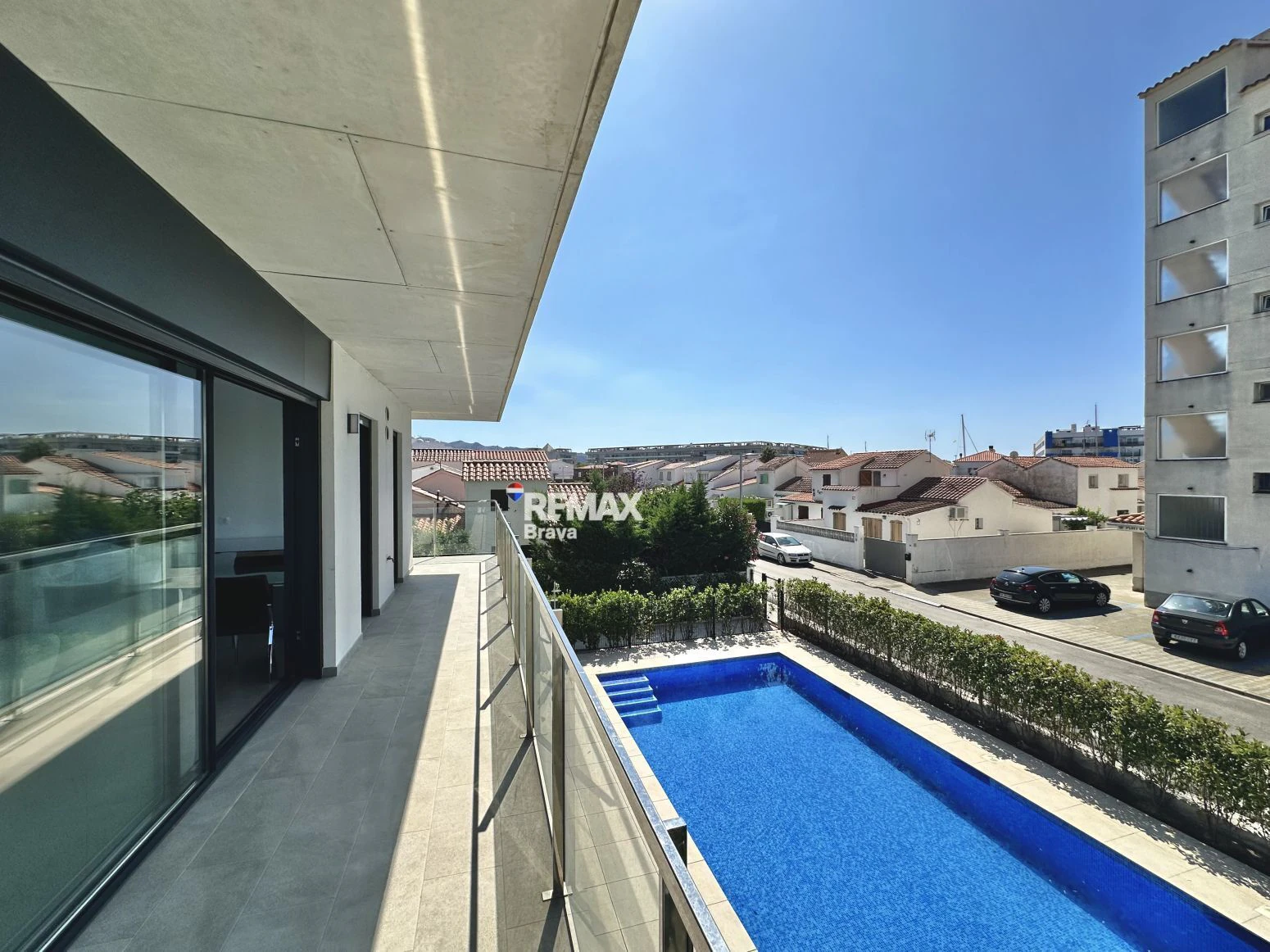 Roses, Santa Margarita | Moderno apartamento a estrenar en la Costa Brava