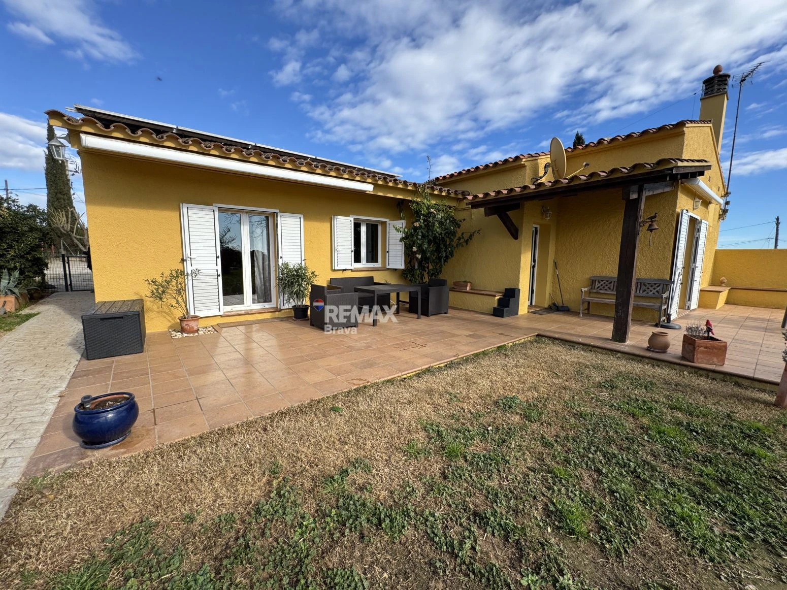 Villa for Sale in La Tallada d`Empordà