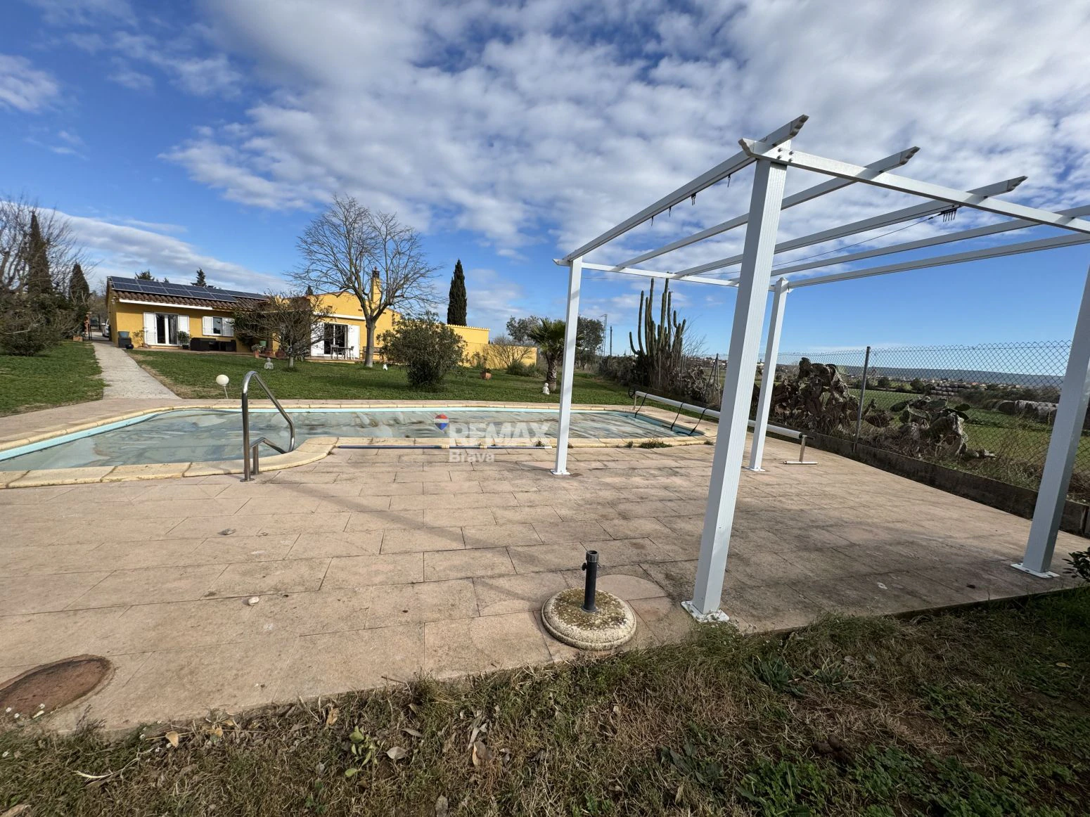 Villa for Sale in La Tallada d`Empordà