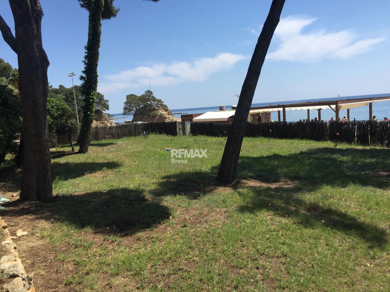 Platja d’Aro | Exclusiva Parcela con Masía Frente al Mar en Platja d’Aro