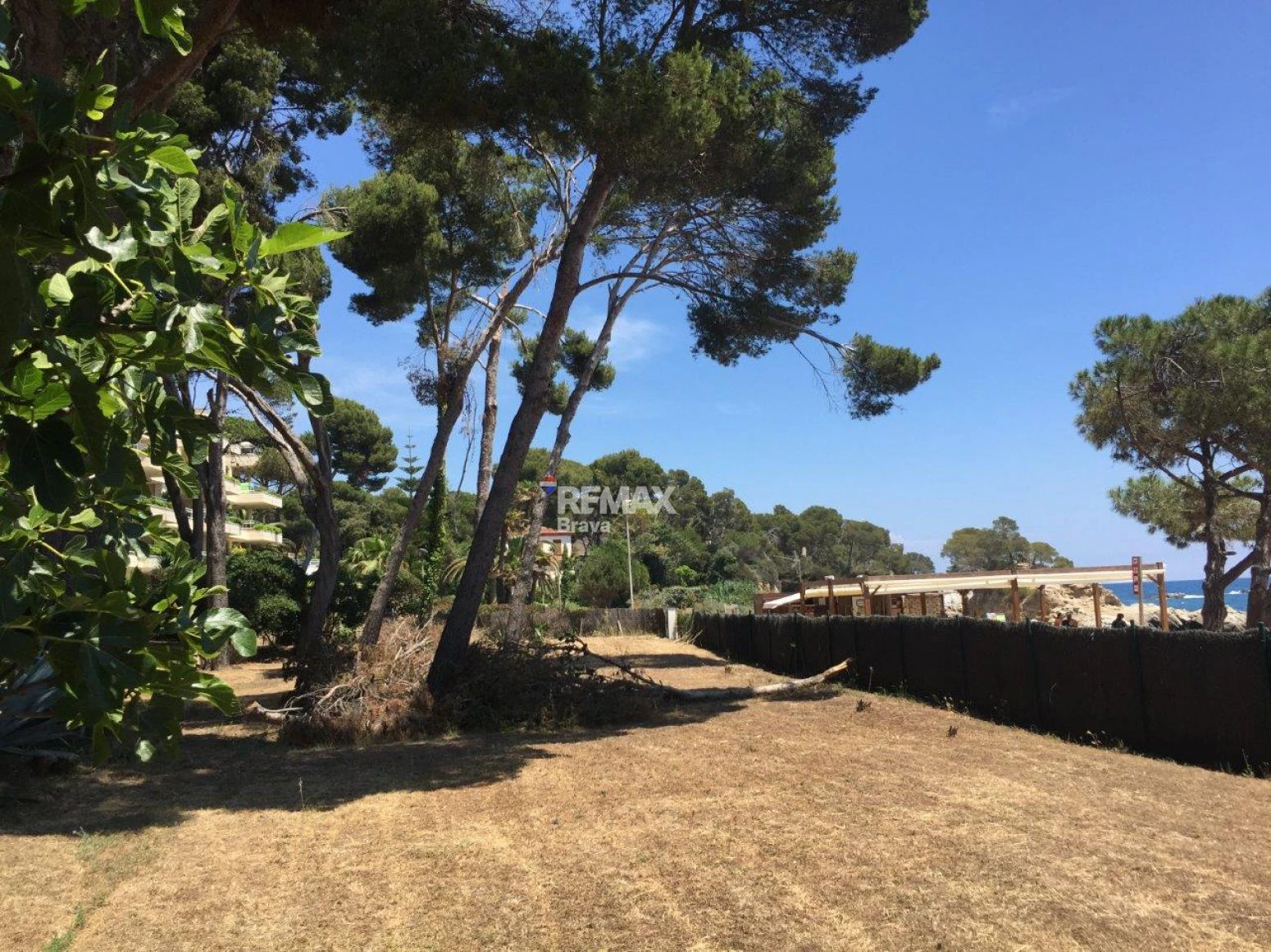 Platja d’Aro | Exclusiva Parcela con Masía Frente al Mar en Platja d’Aro