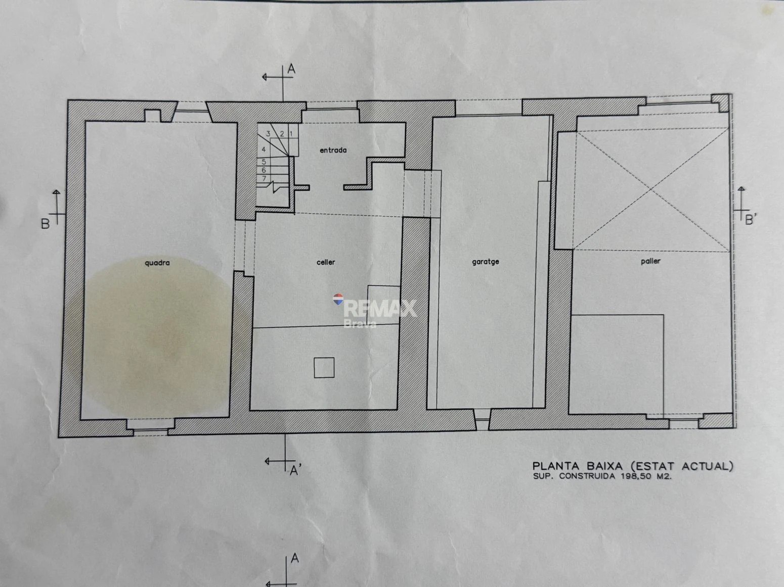 Mollet de Peralada · Exclusiva casa rústica restaurada con restaurante y vivienda privada