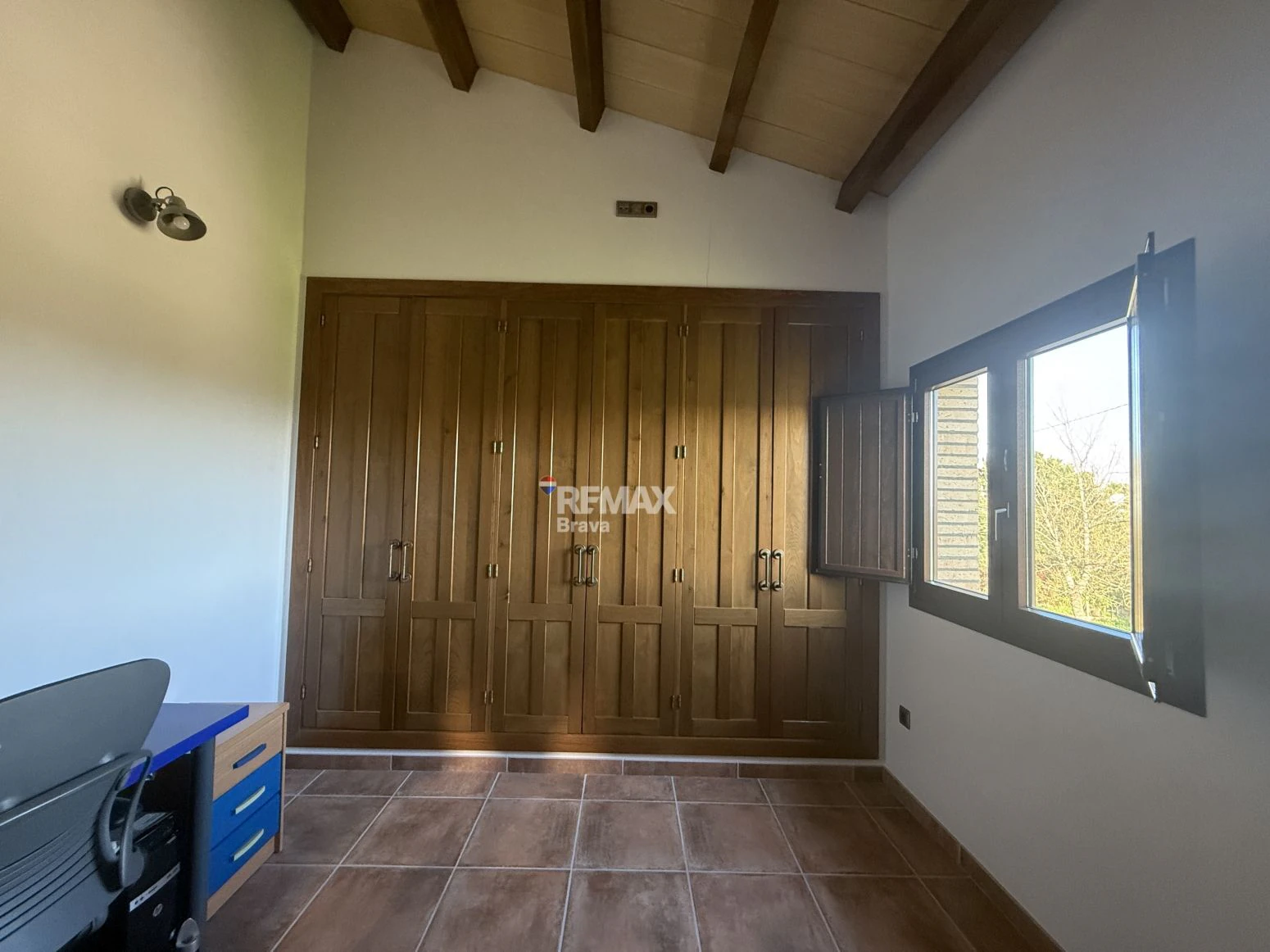 Masía a 20 minutos de Girona, con mas de 30.000m2 de terren