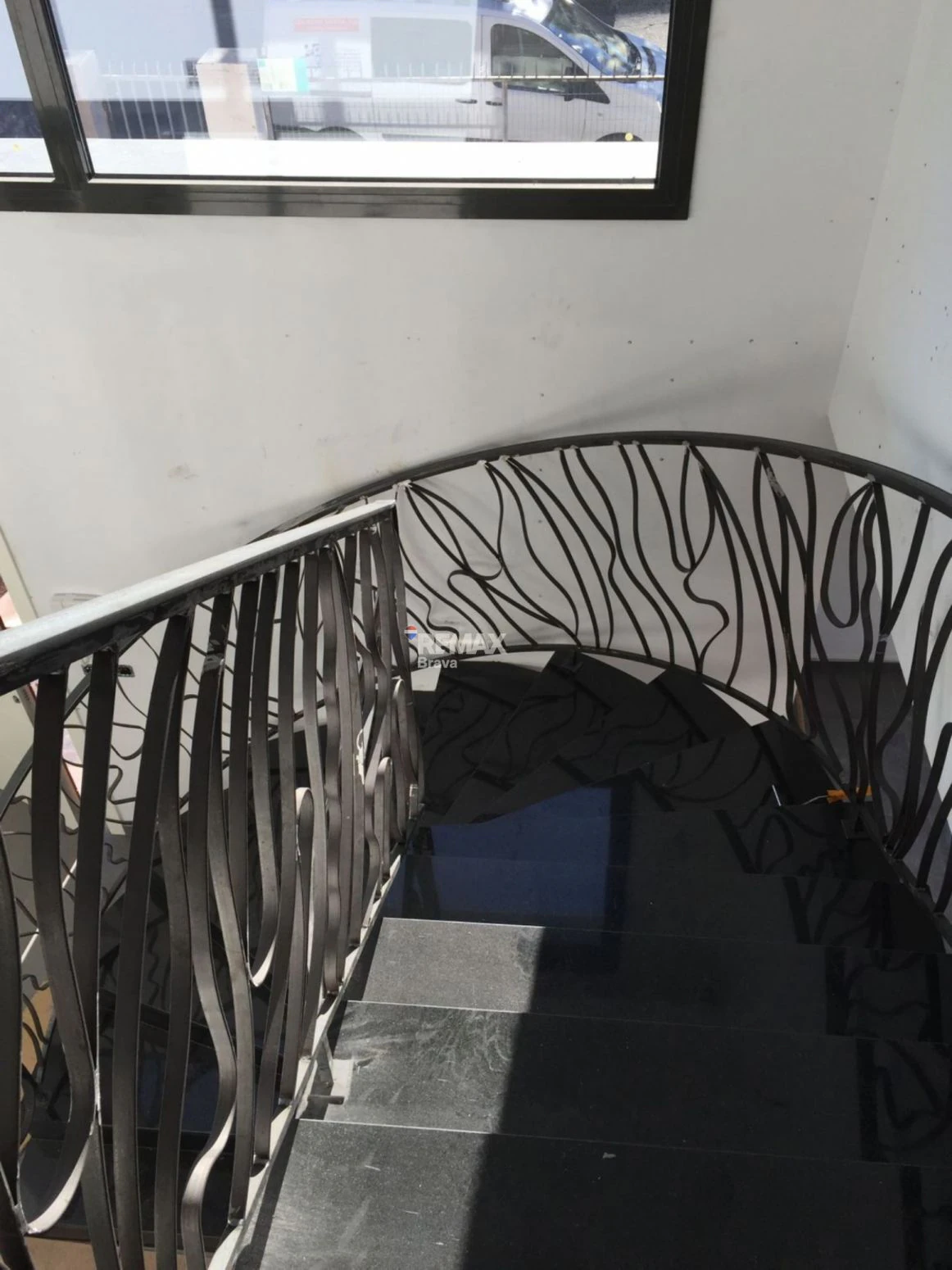 Roses – Santa Margarida | Exclusiva Casa Canal con 20 Metros de Amarre Privado