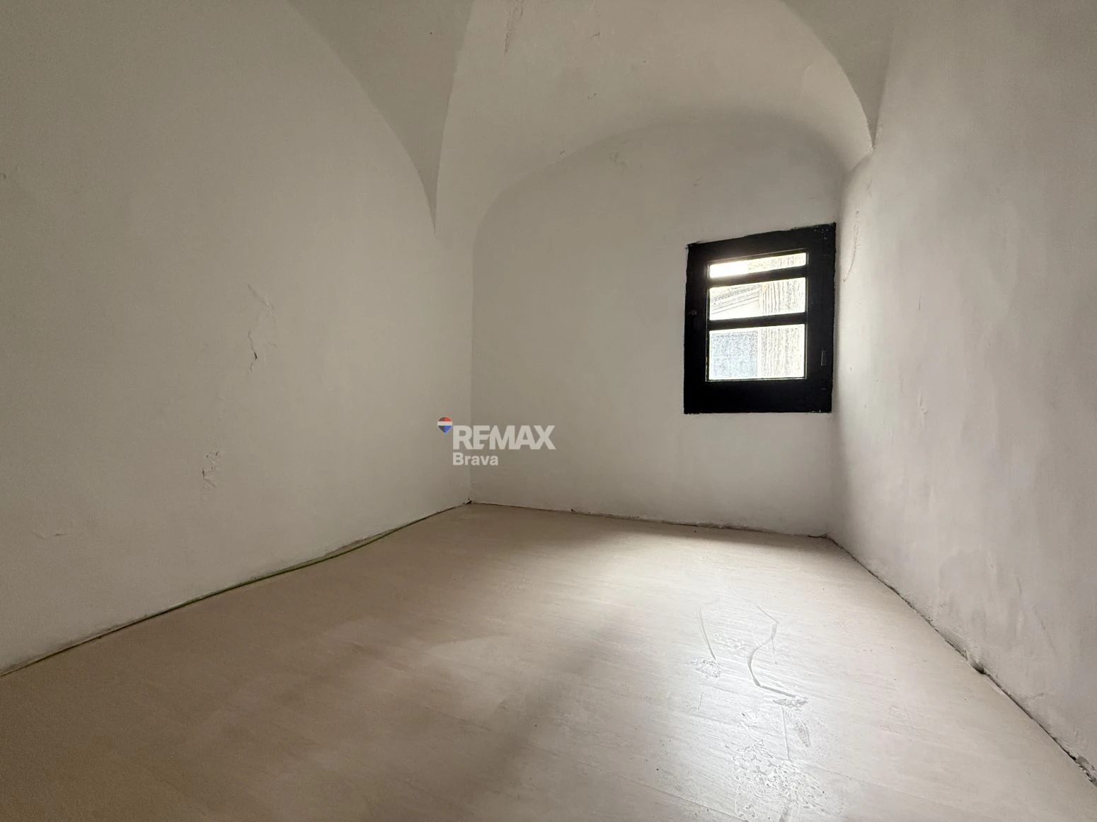 Villa à Vente à Besalu