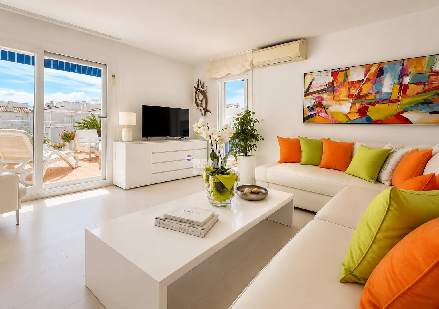 *** Außergewöhnliches Penthouse direkt am Strand in Roses – Direkter Strandzugang ***