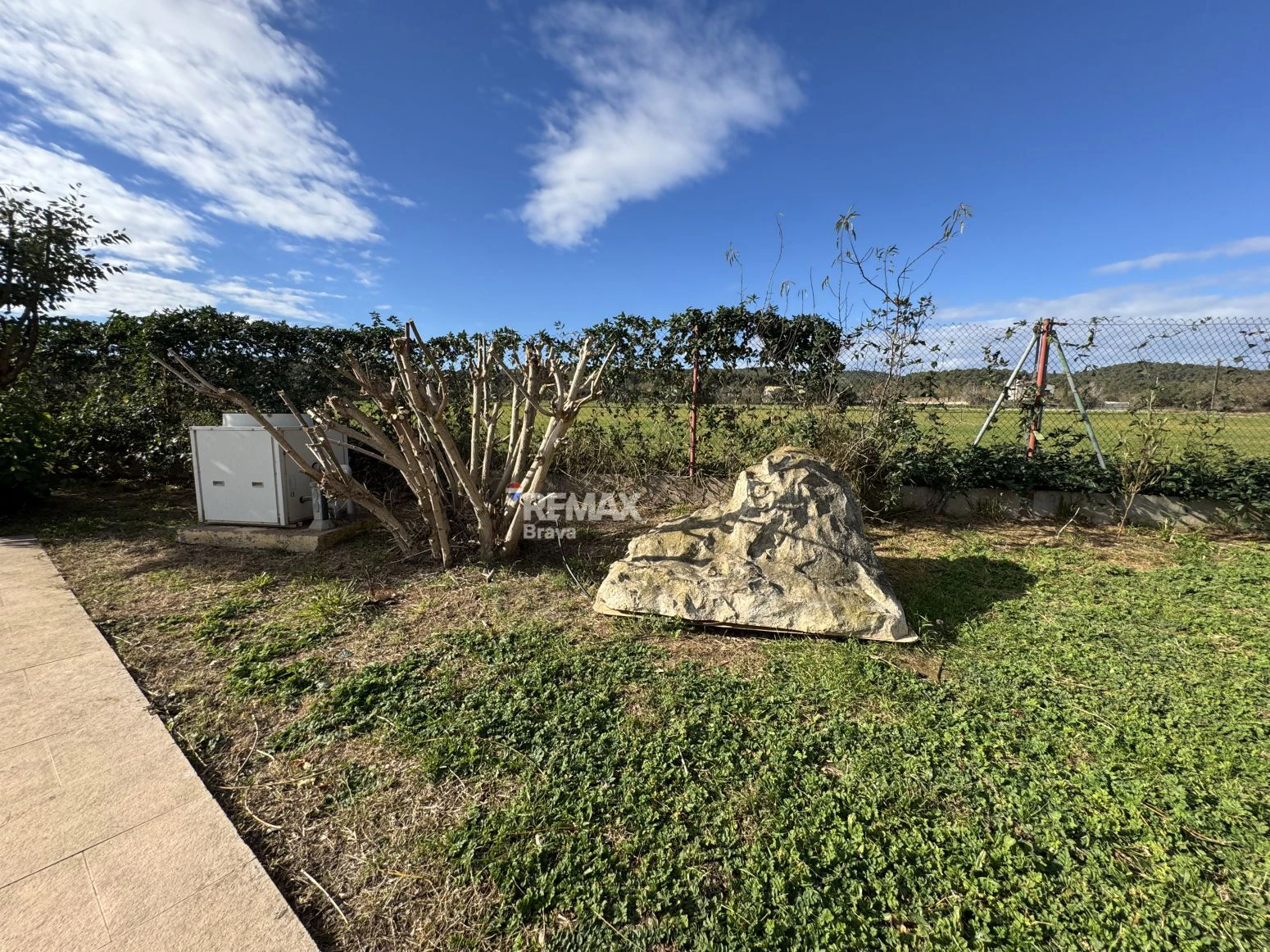 Costa Brava | Albons : Exclusiva finca con piscina, jardín y vivienda independiente para invitados